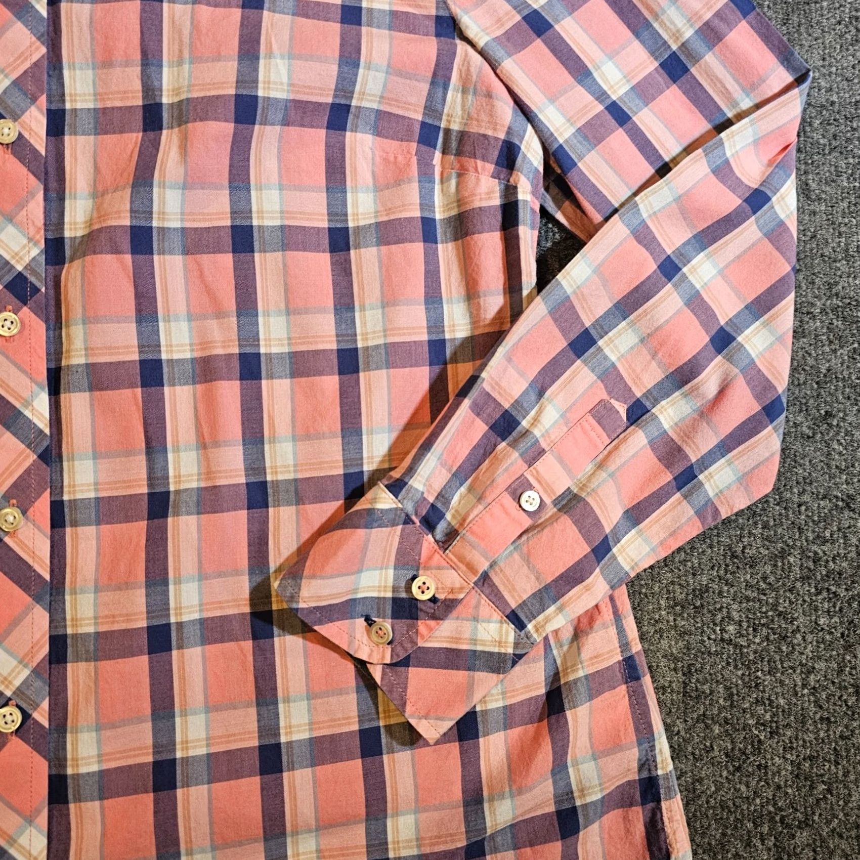 Talbots Talbots Top Blouse Womens Size M Pink Blue Plaid Button Long Sleeve Casual Career Shirt Size M / US 6-8 / IT 42-44 - 4 Thumbnail