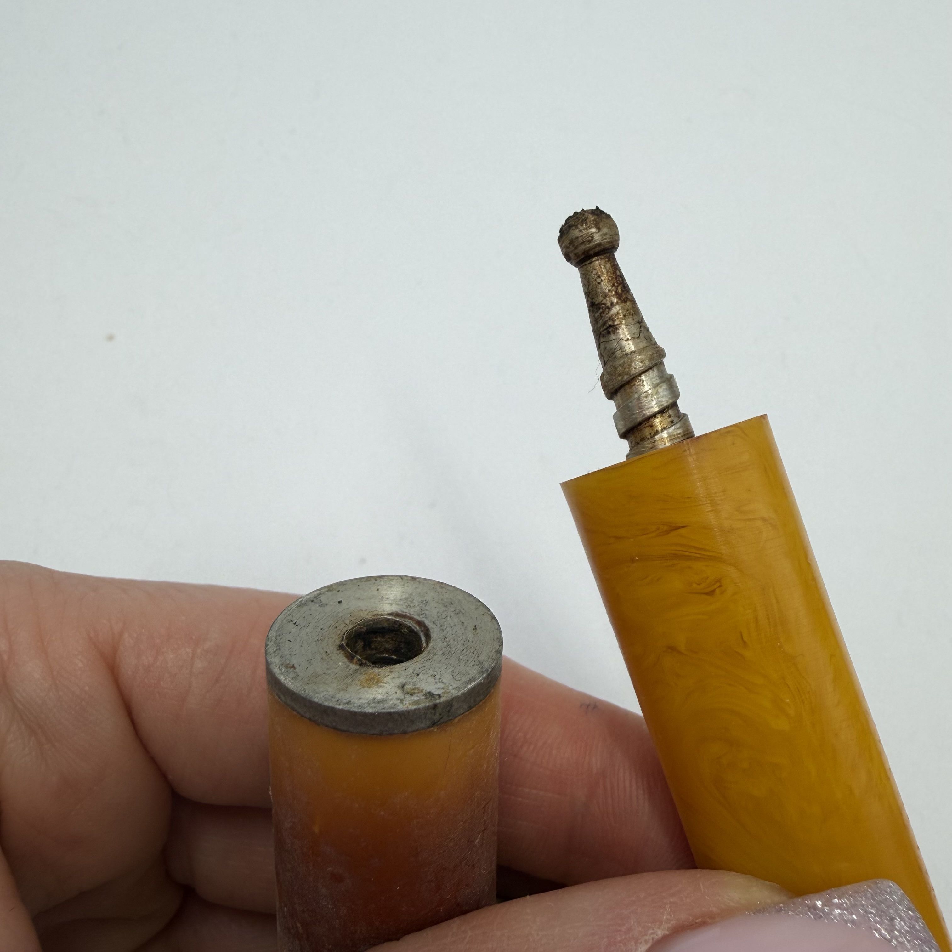 Vintage Vintage Turkish Meerschaum Pipe Grape Motif Amber Stem Size ONE SIZE - 7 Thumbnail