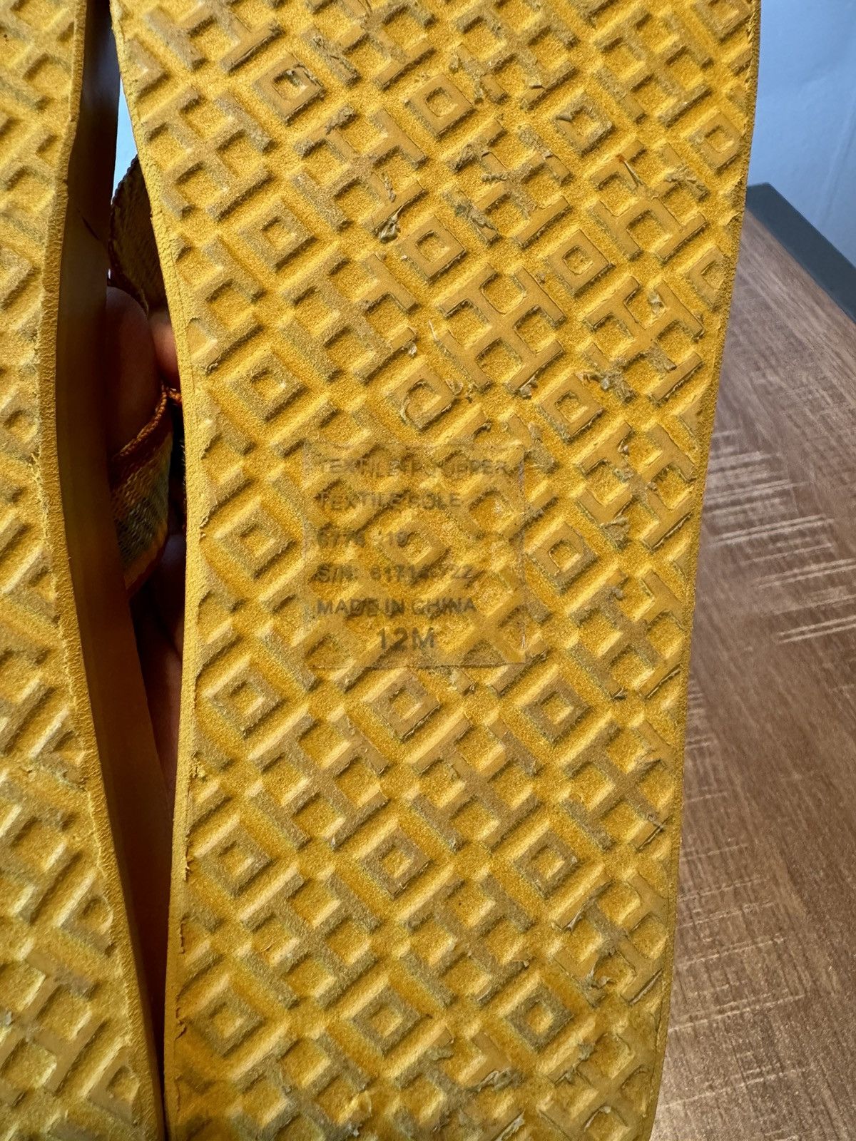 Tory Burch Tory Burch logo yellow Platform Flip Flops size 12 Size US 12 / IT 42 - 8 Thumbnail