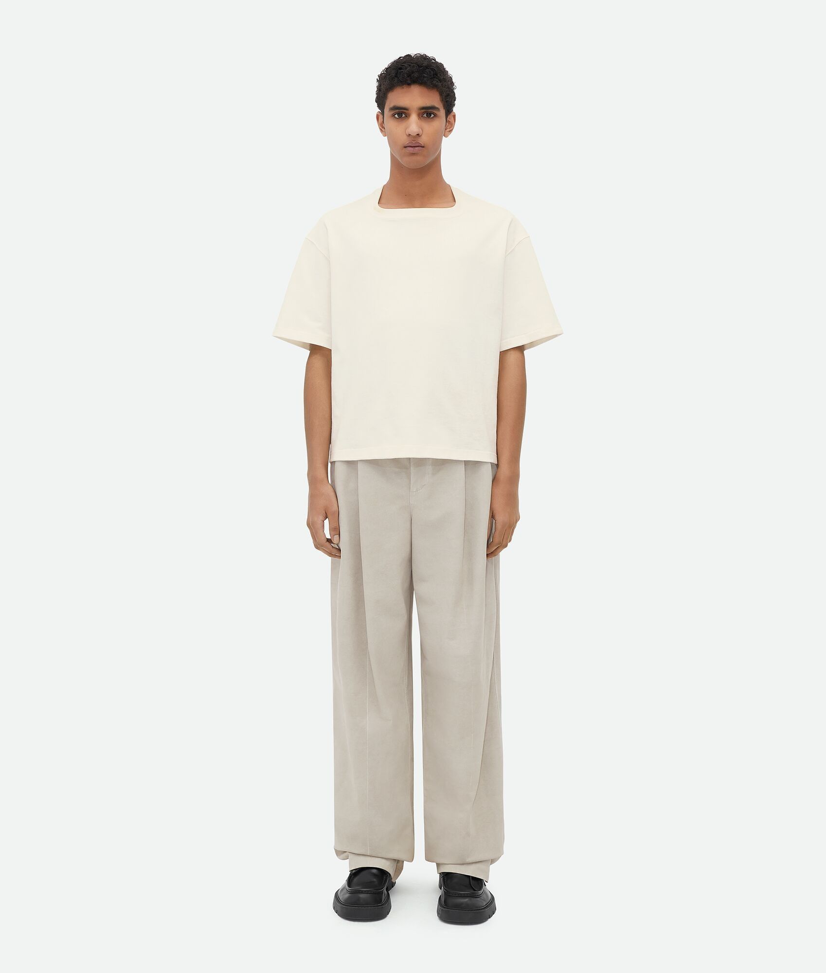 Bottega Veneta o1n1vont1224 Relaxed Fit Heavy Jersey T-Shirt in Chalk Size US L / EU 52-54 / 3 - 1 Thumbnail