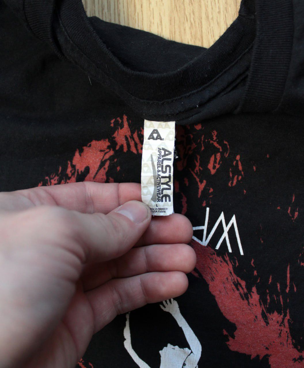 Band Tees 🔥 Melissa Auf der Maur Music Band T Shirt Hole Tinker Size US L / EU 52-54 / 3 - 3 Thumbnail