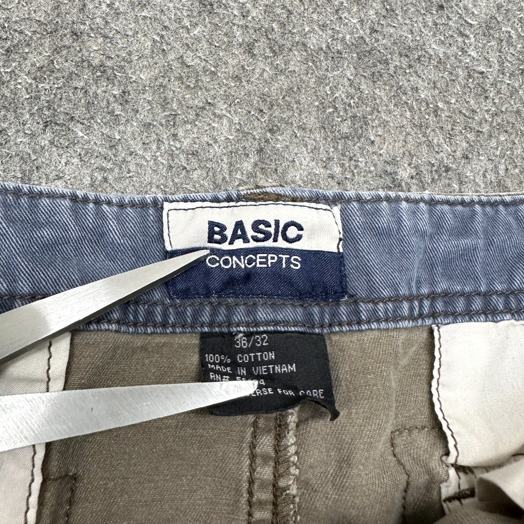 Vintage VINTAGE Basic Concept Pants Mens 38x32 Brown Cargo Straight Baggy Workwear Y2K Size US 38 / EU 54 - 2 Thumbnail