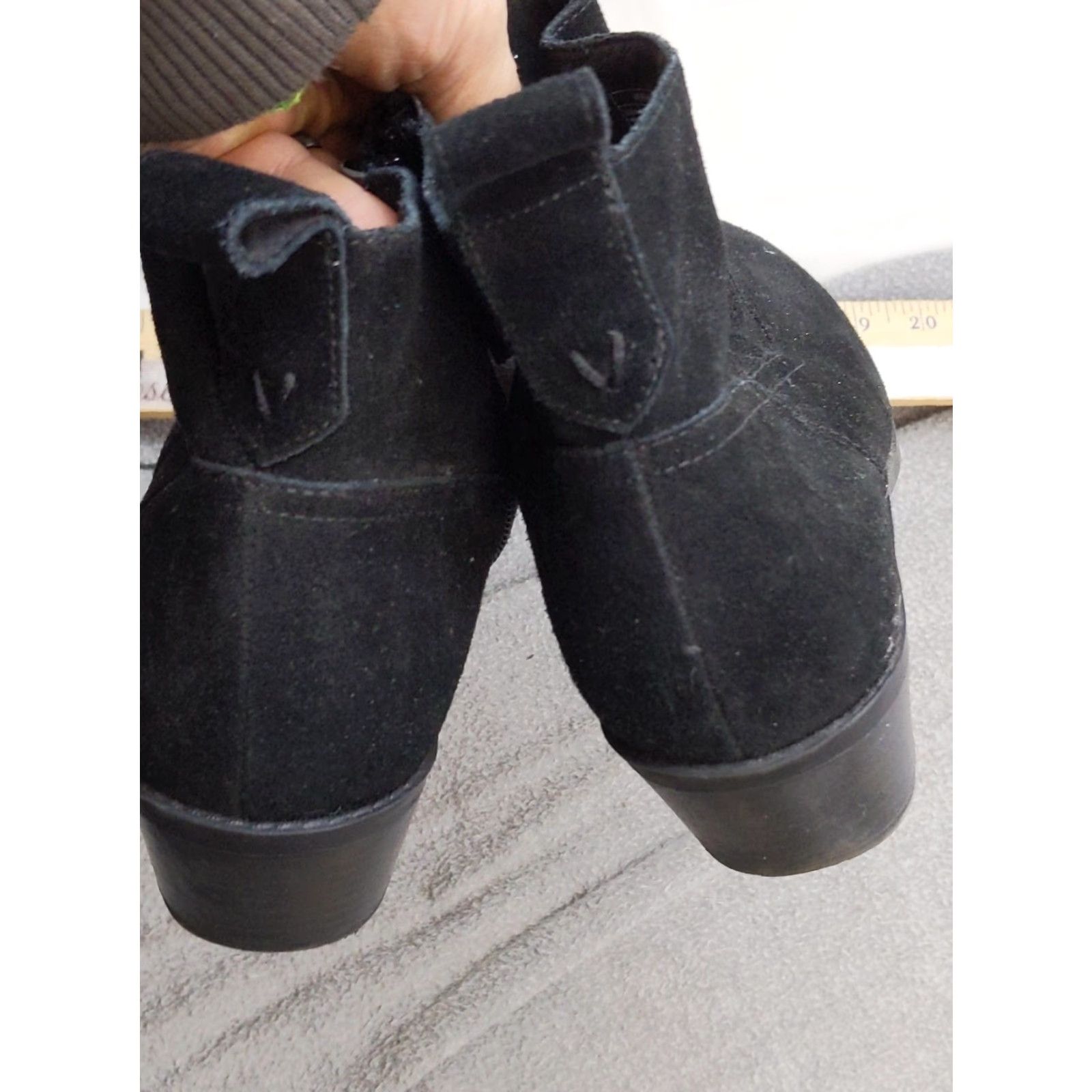 Vionic Vionic Boots Womens 8.5 Suede Ankle Zip Block Heel VS355 Booties Black Suede Size US 9 / IT 39 - 6 Thumbnail