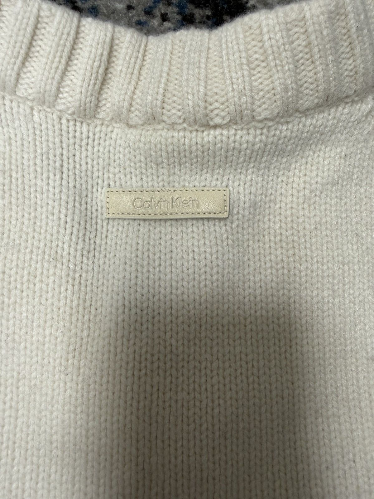 Calvin Klein Calvin klein white v neck sweater Size US XS / EU 42 / 0 - 5 Thumbnail