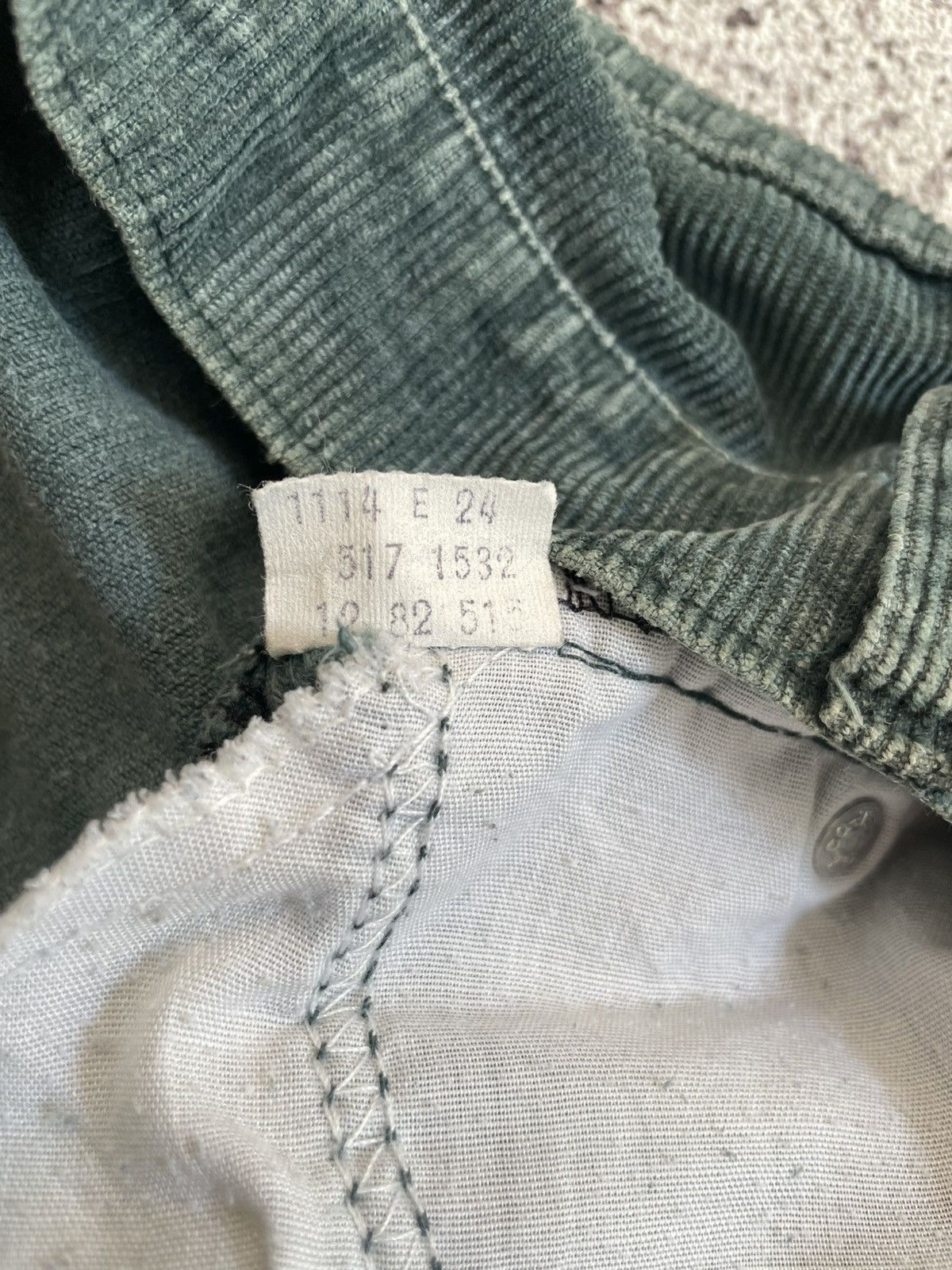 Levi's Vintage 80s Levis 517 Corduroy Flare Jeans Size US 33 - 8 Thumbnail