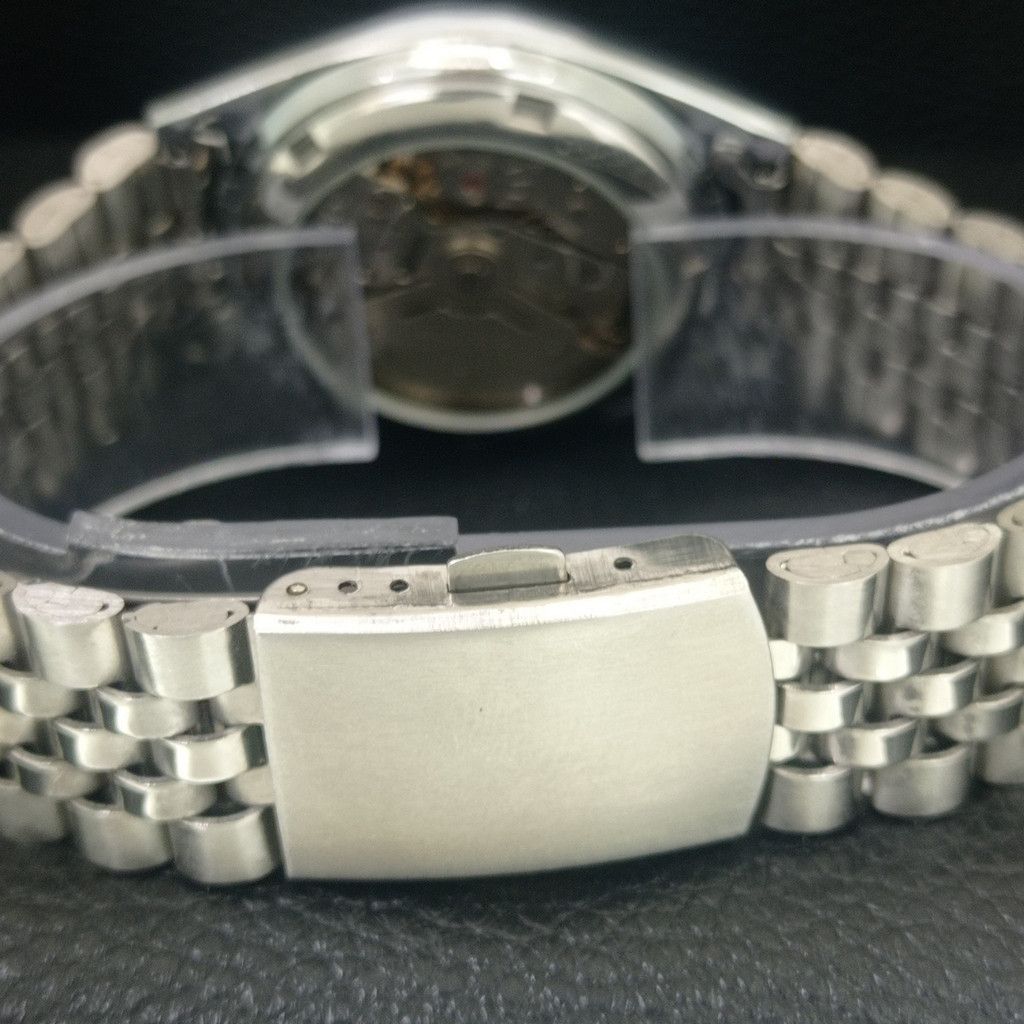 Seiko REFURBISHED VINTAGE SEIKO 5 AUTO JAPAN MENS WATCH a443336 Size 38 - 2 Thumbnail