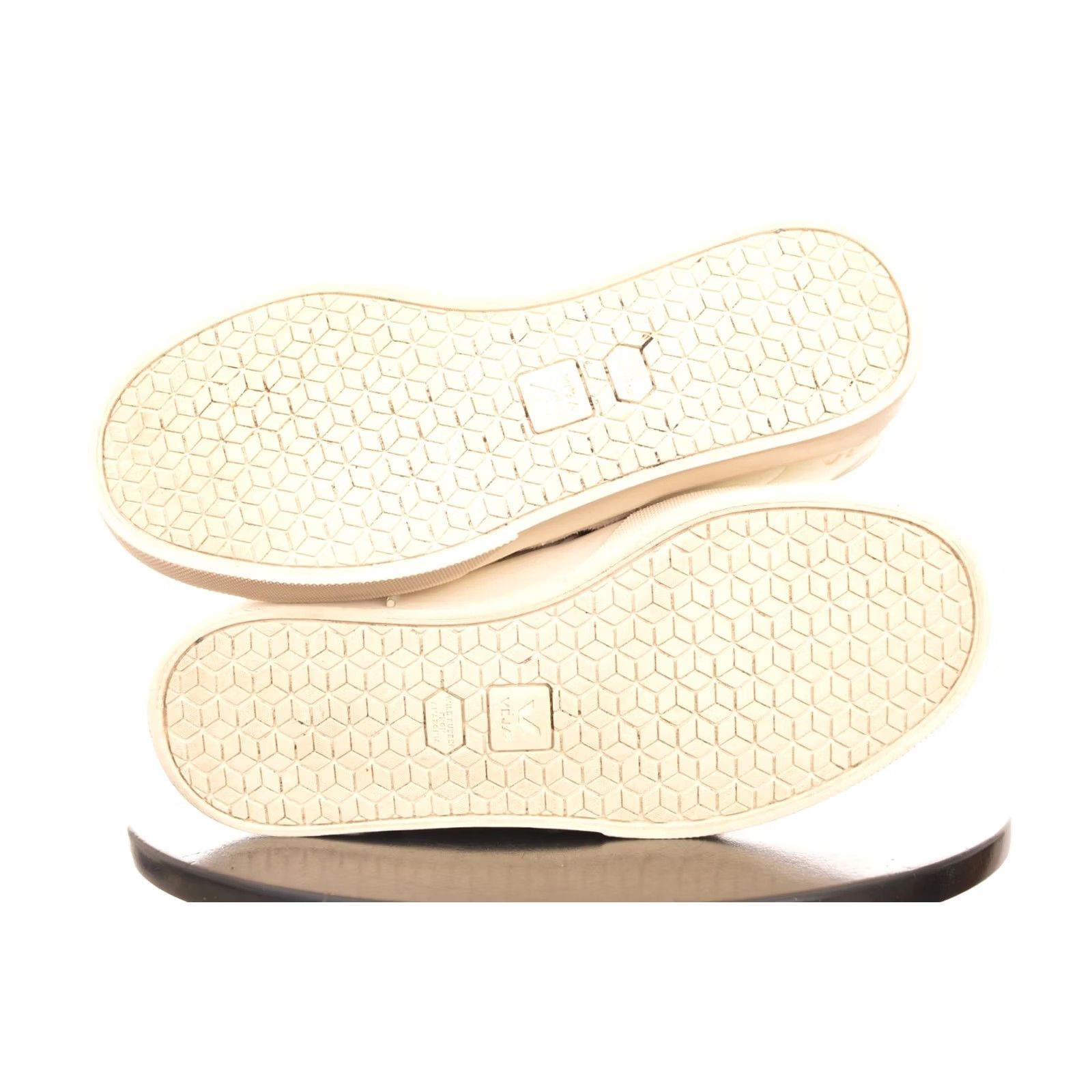 Veja VEJA T2 White Leather Sneakers - White Sneaker, Size EU 37, Women, Athletic, Shoes, 6 US, 37 EU Size US 6 / IT 36 - 6 Thumbnail