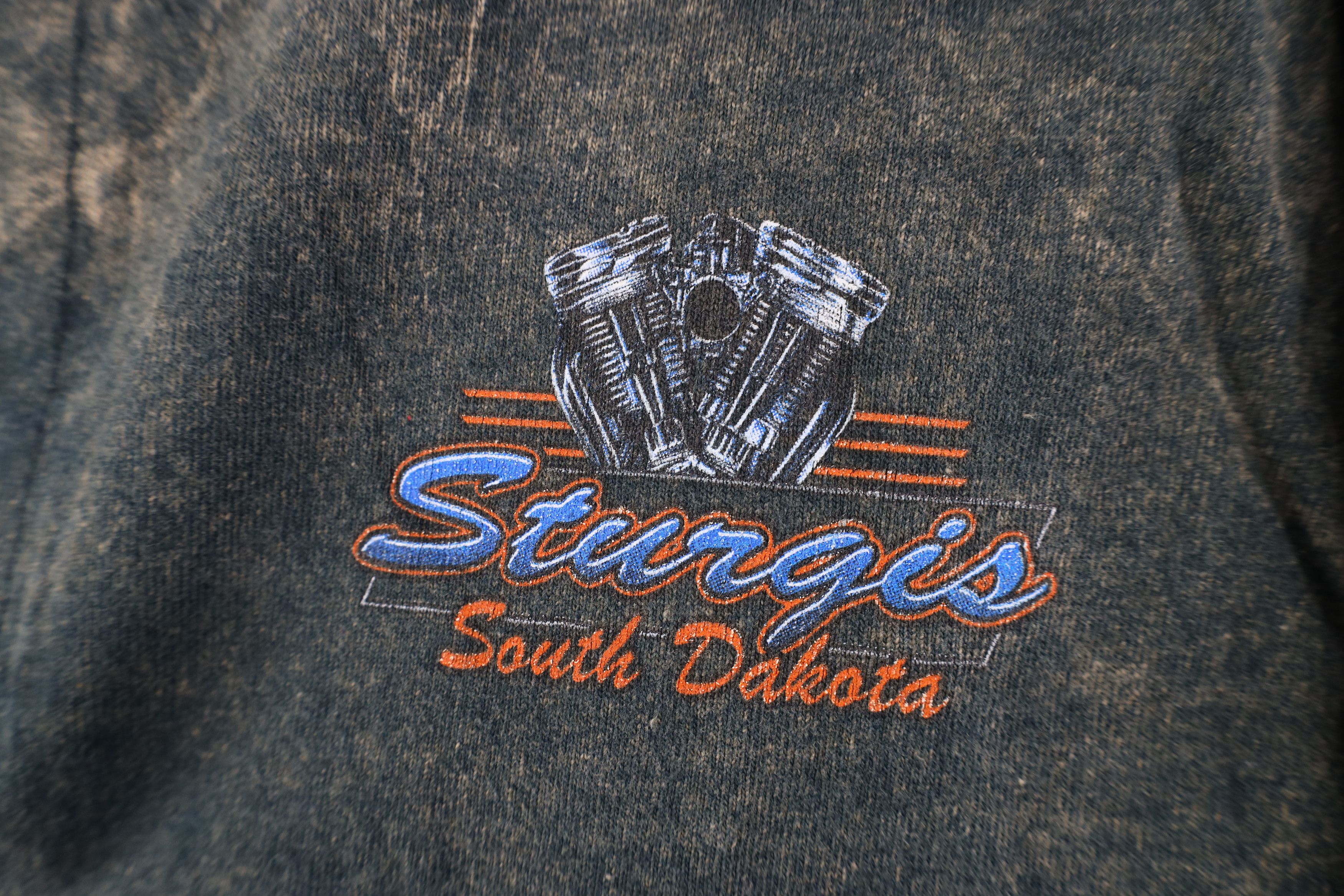 Vintage Vintage Y2K 2004 Sturgis Motorcycle Long Sleeve T-Shirt Size US M / EU 48-50 / 2 - 4 Thumbnail