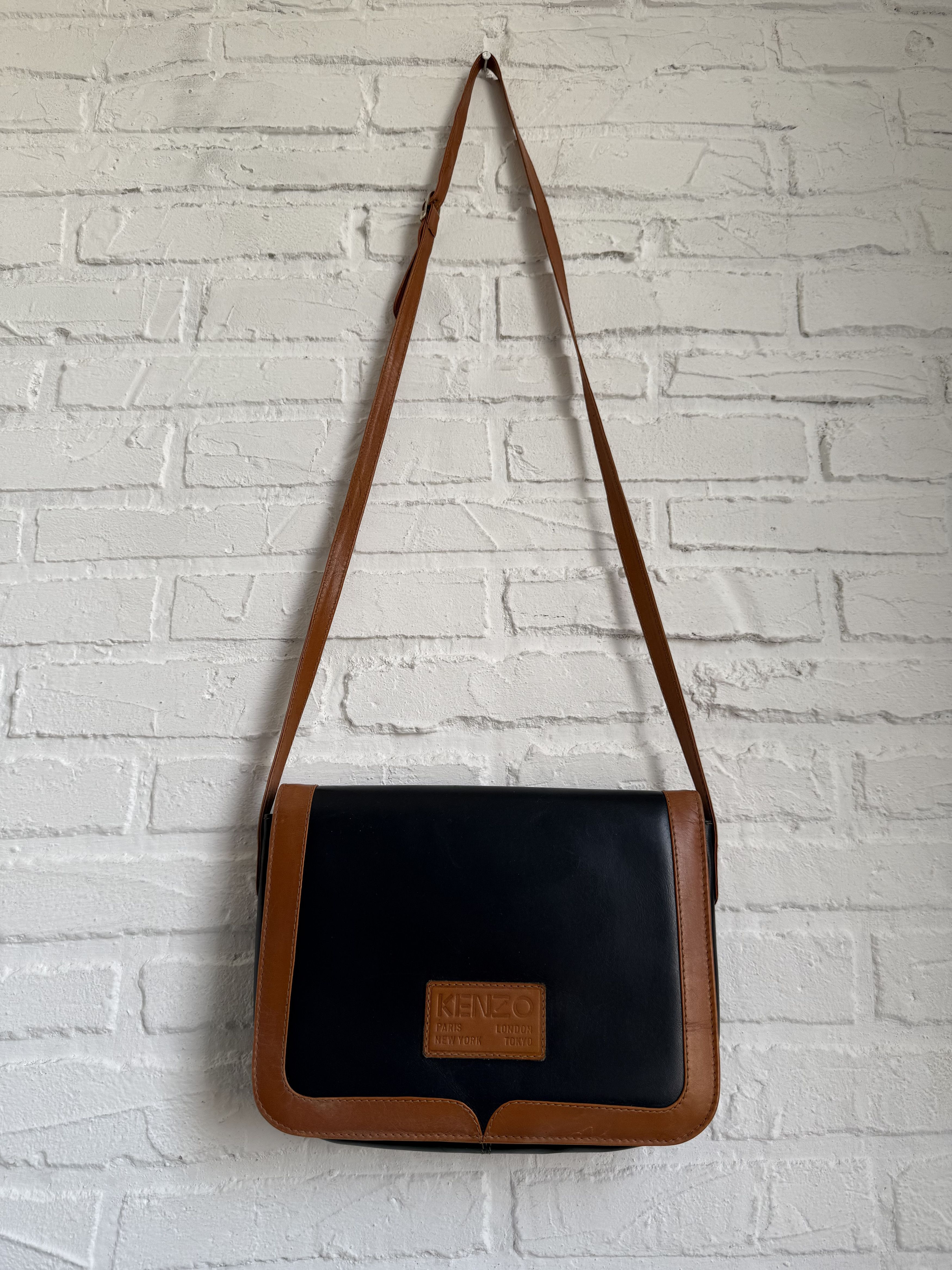 Kenzo Archive Vintage Kenzo leather messenger crossbody bag Size ONE SIZE - 2 Thumbnail