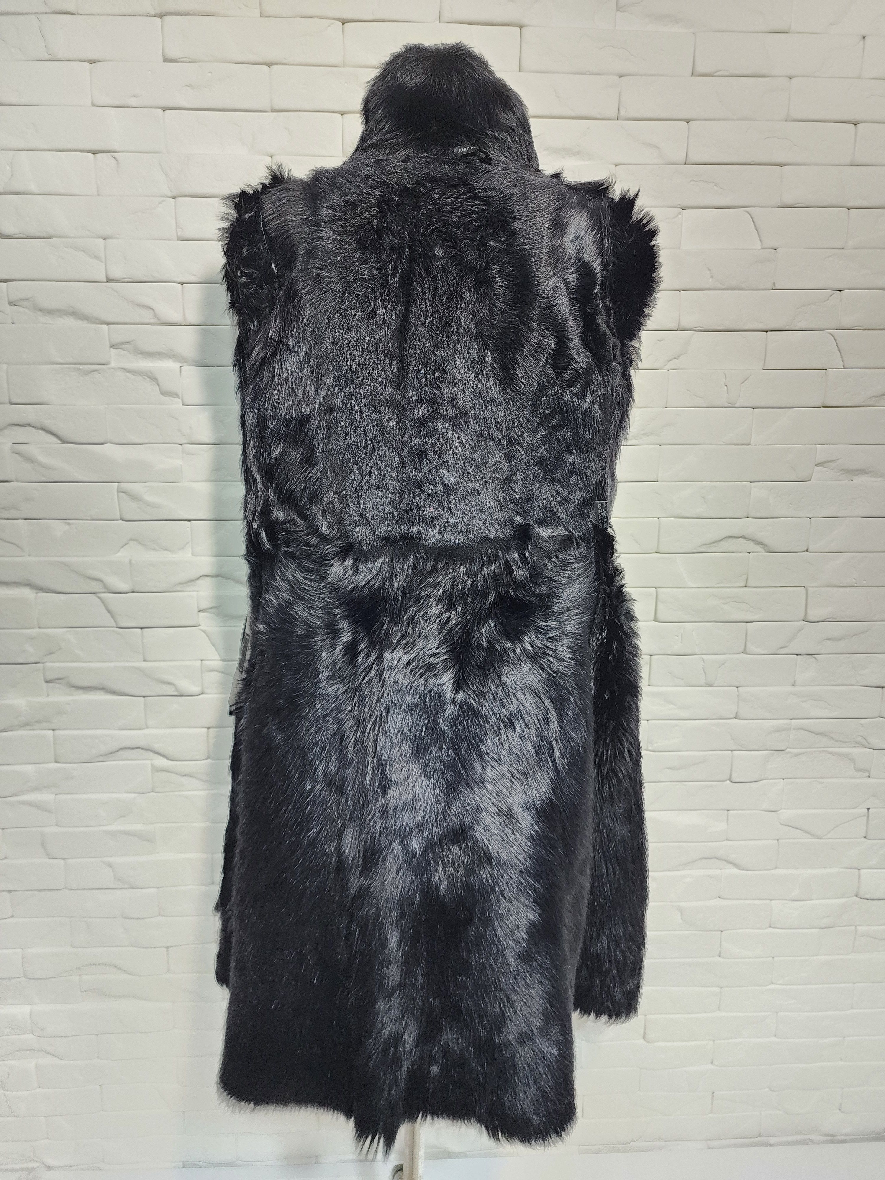 Genuine Leather Black Sheepskin Coat: Women's Genuine Fur Coat, Button Front Size S / US 4 / IT 40 - 7 Thumbnail