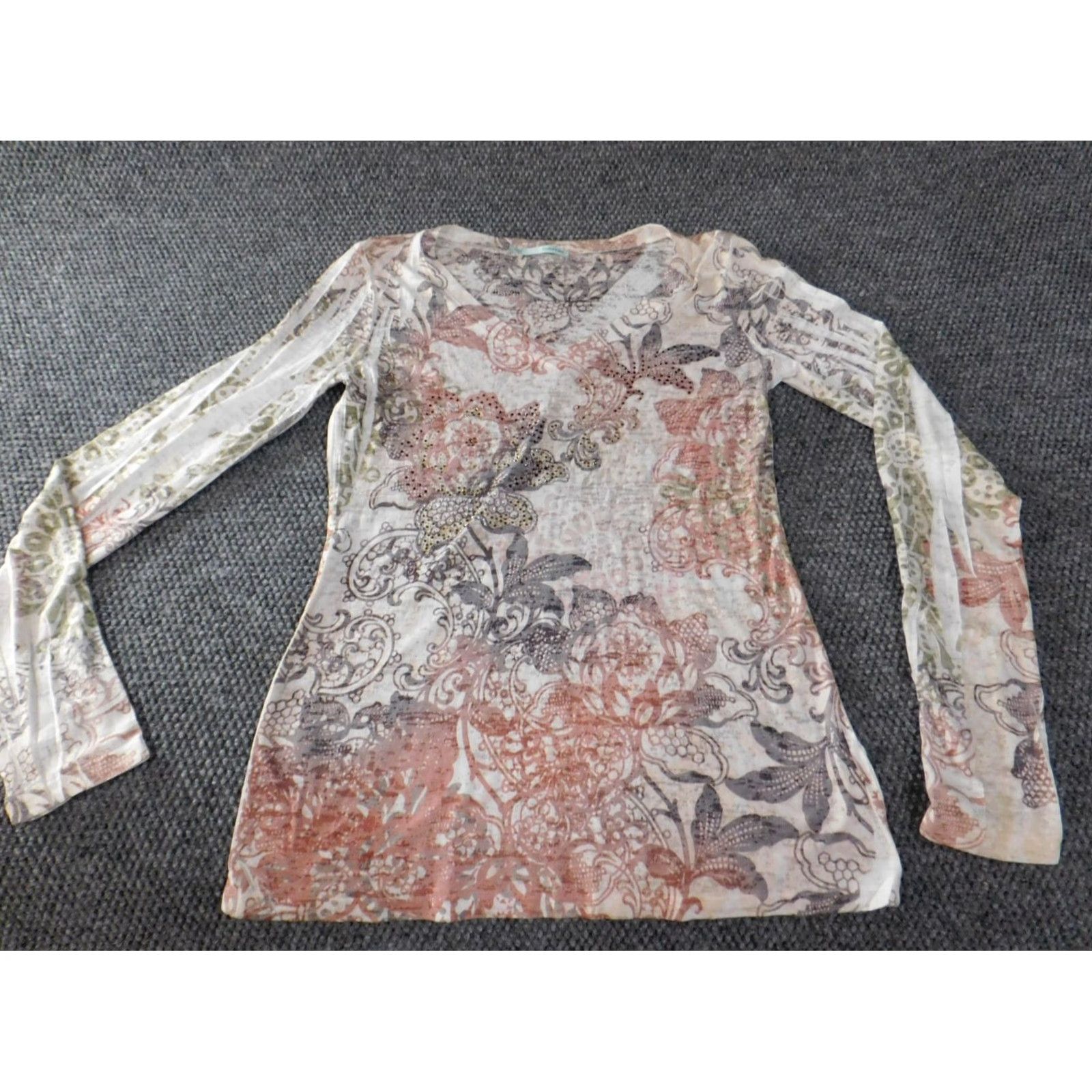 Vintage Maurices Blouse Womens Regular L Beige Floral Cotton Polyester Crew Neck Pullover Casual Long Sleeve Button Stars Theme 90s? Size L / US 10 / IT 46 - 2 Thumbnail
