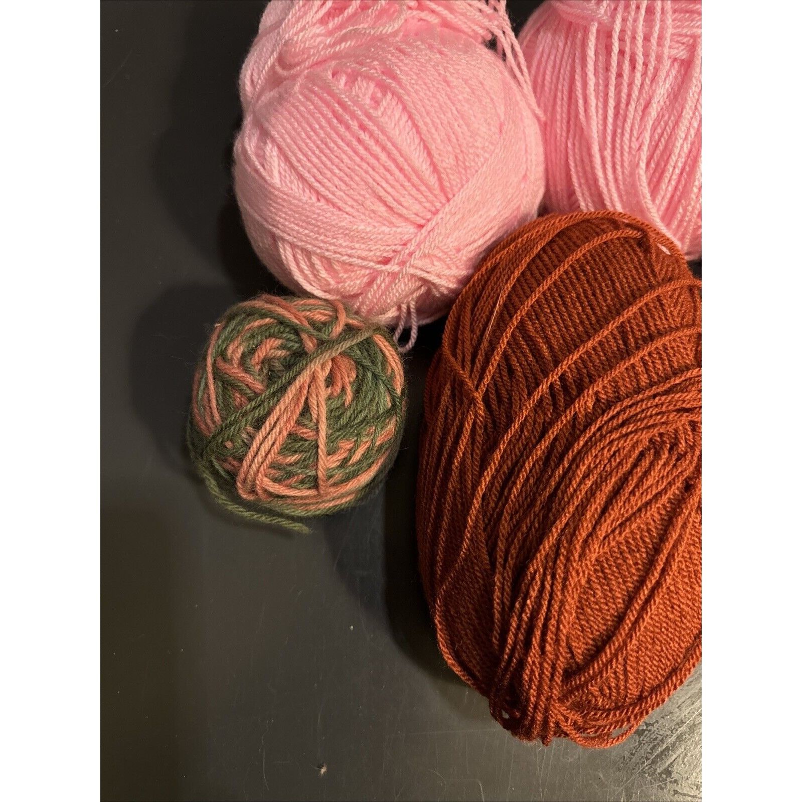 Vintage Mixed Lot of Yarn Balls Pink Green Beige Gold Assorted Textu Size ONE SIZE - 7 Thumbnail