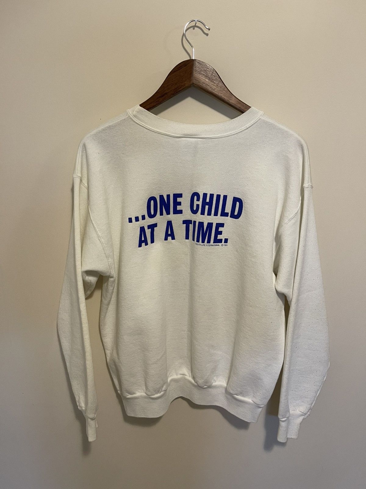 Hanes × Vintage 1993 Abortion is destroying americas future sweatshirt Size US L / EU 52-54 / 3 - 4 Thumbnail