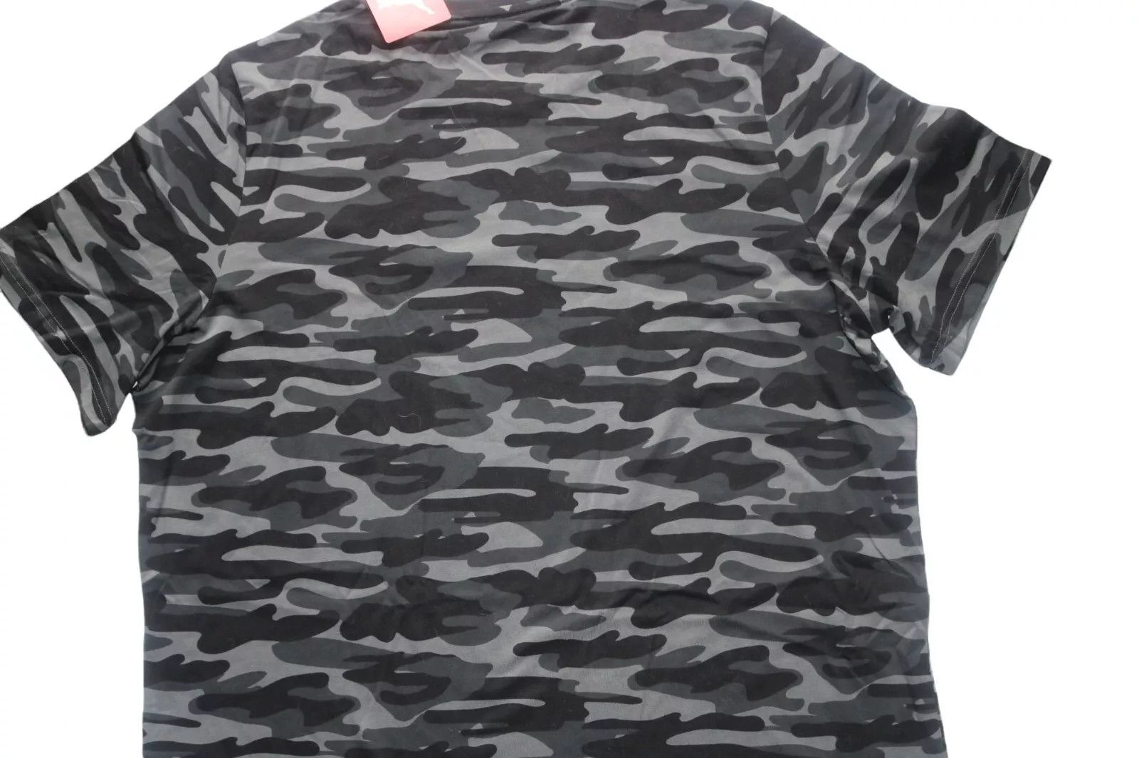 Puma Puma Camo Short Sleeve SS Shirt Cat Black Grey XL 845721-01 Size US XL / EU 56 / 4 - 2 Thumbnail