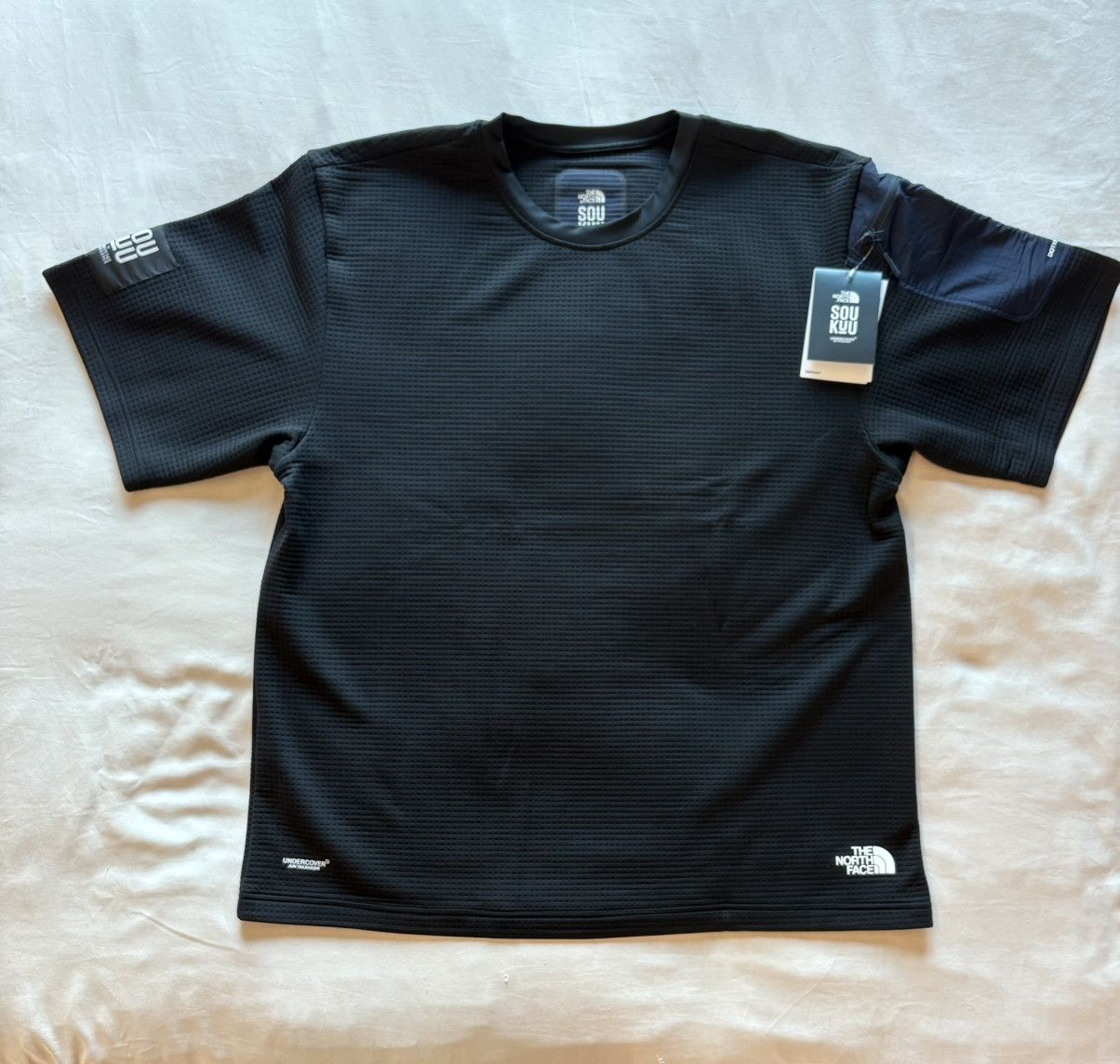 Japanese Brand THE NORTH FACE X UNDERCOVER SOUKUU DOT KNIT T-SHIRT Size US XL / EU 56 / 4 - 3 Thumbnail