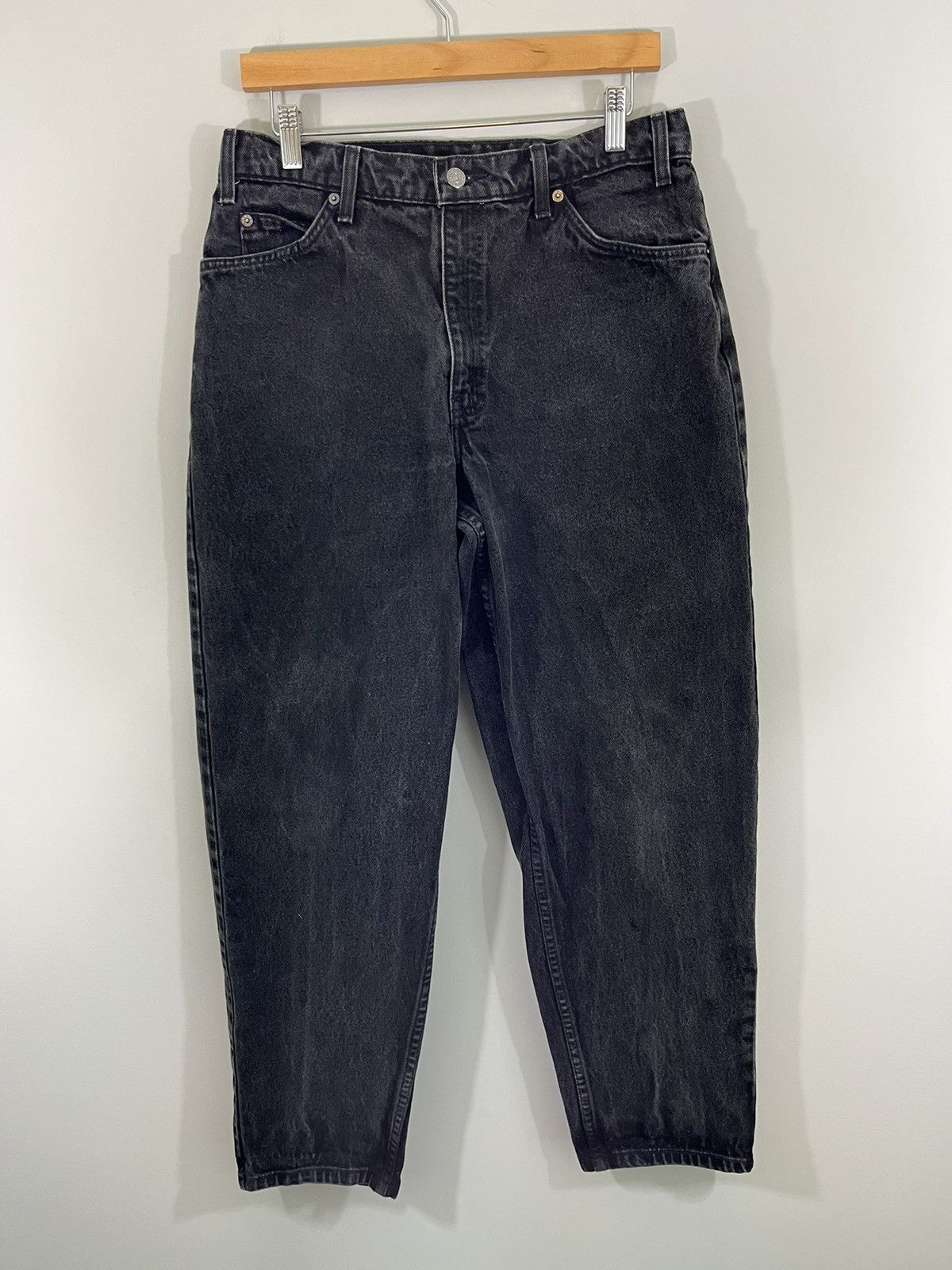 Levi's Vintage ORANGE TAB Sun Faded Distressed Jeans Size US 32 / EU 48 - 1 Thumbnail