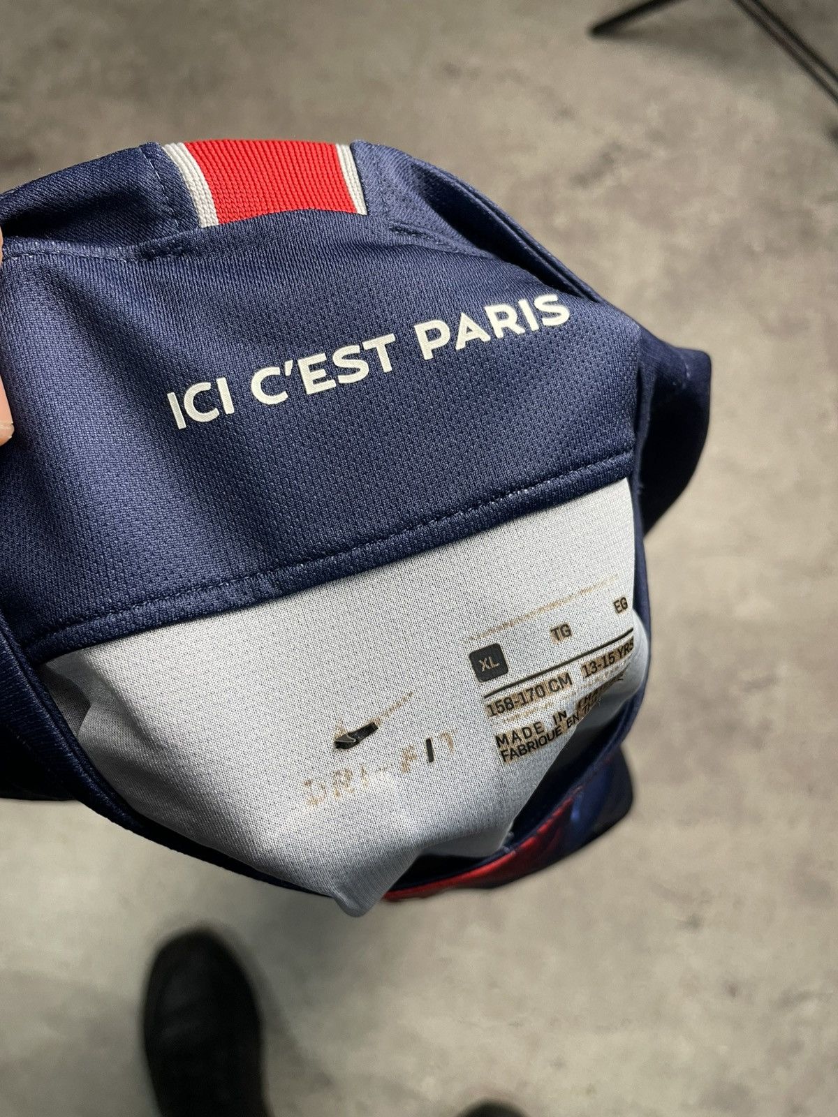 Nike 2018/19 PSG Jersey #7 Mbappe Small Nike Paris Saint Germain Size US XS / EU 42 / 0 - 11 Thumbnail