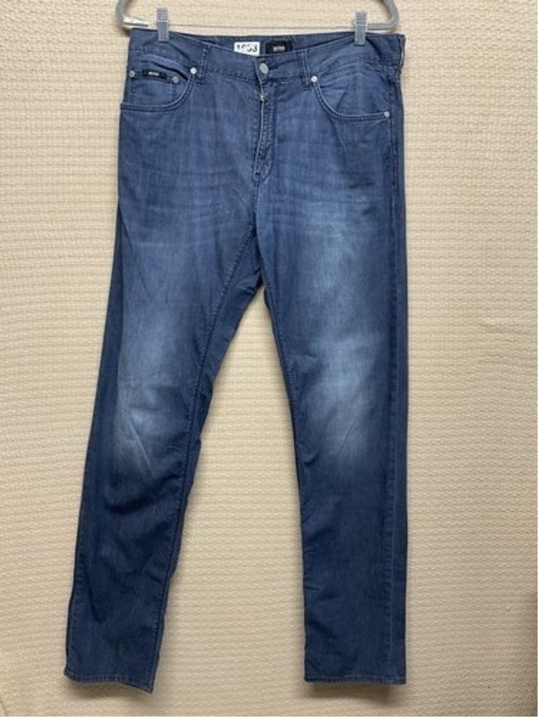 Hugo Boss Hugo Boss Maine3 Regular Fit Candiani Denim Men W34/L34 Size US 34 / EU 50 - 1 Thumbnail
