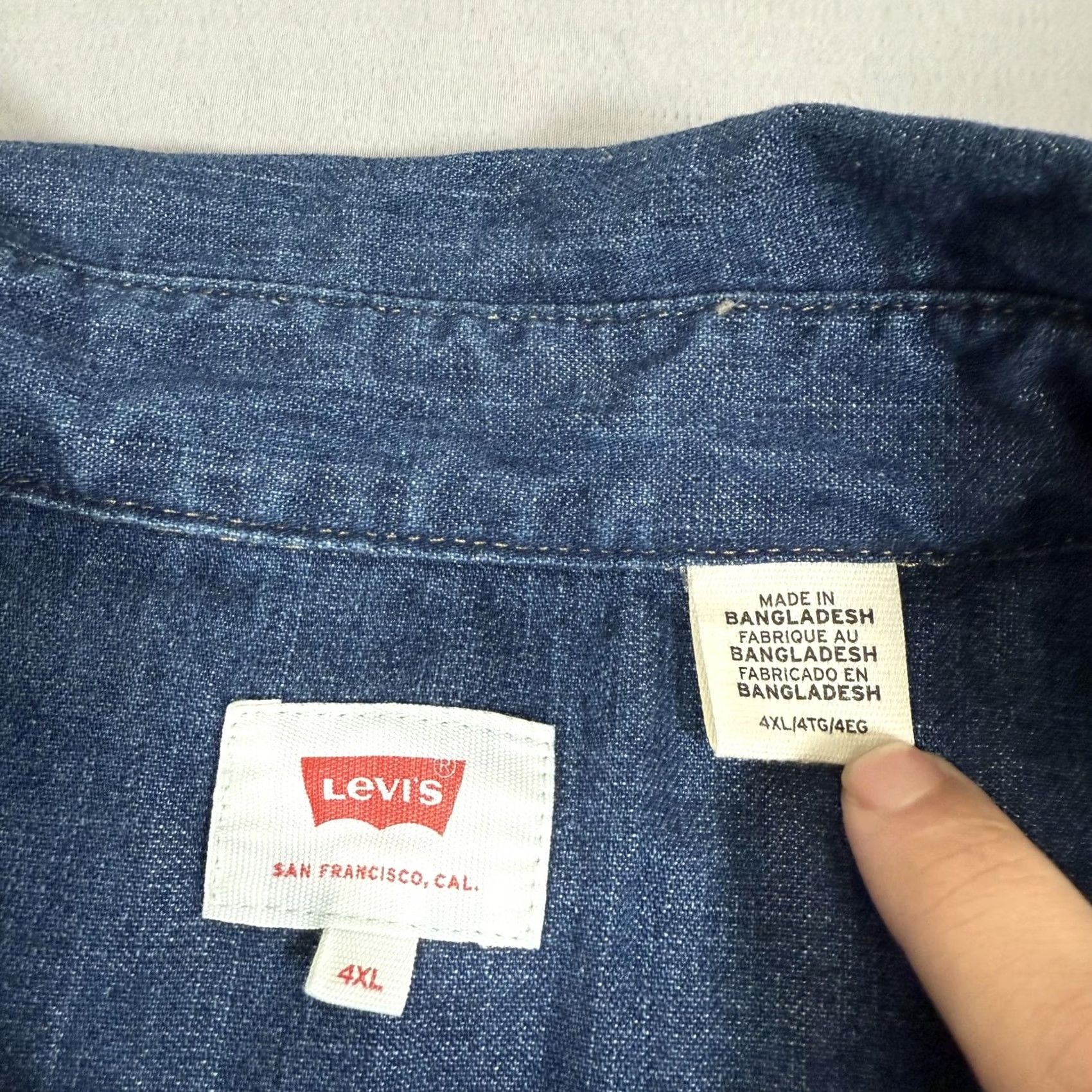 Levi's VINTAGE Levis Shirt Mens 4XL Blue Denim Jean Pearl Snap Western Cowboy Cotton Work Shirt Size US XXL / EU 58 / 5 - 7 Thumbnail