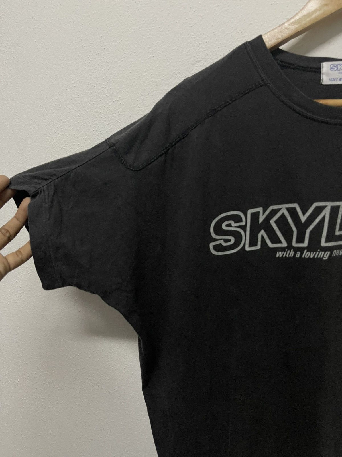 Issey Miyake × Japanese Brand × Vintage 90s ISSEY MIYAKE SKYLINE TSHIRT NICELY FADED Size US M / EU 48-50 / 2 - 5 Thumbnail