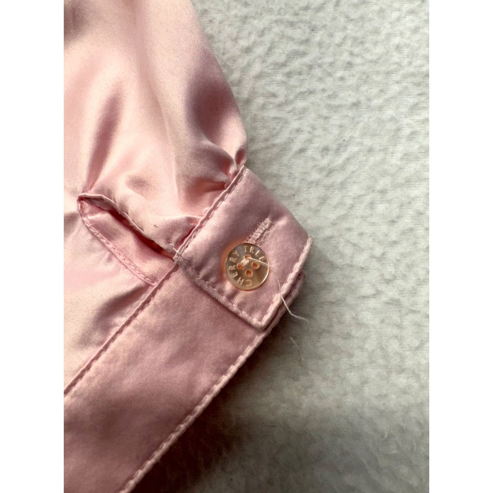 Vintage VINTAGE Cherry Tree Jeans Blouse Shirt Womens XS Pink Short Sleeve Tie Neck Y2K Like New Size XS / US 0-2 / IT 36-38 - 4 Thumbnail