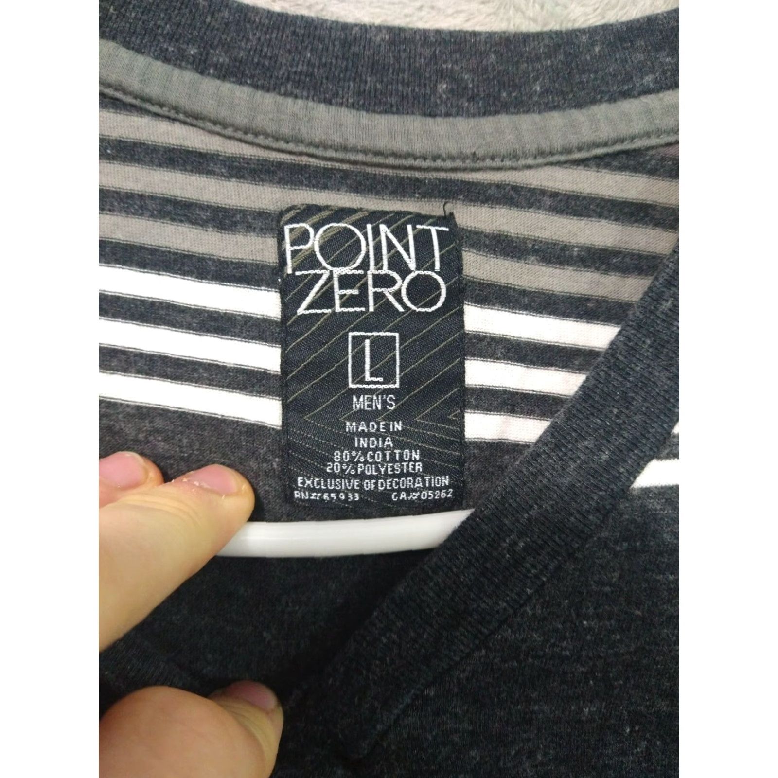 Point Zero VINTAGE POINT ZERO Shirt Mens Large Gray Striped Short Sleeve V Neck Pullover Pocket Y2K Size US L / EU 52-54 / 3 - 5 Thumbnail