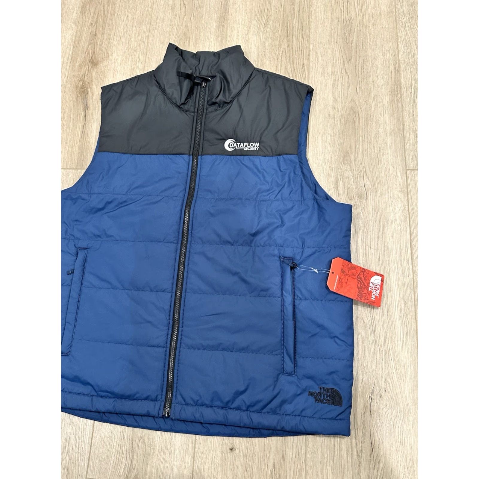 The North Face NWT The North Face Everyday Insulated Vest Black Blue Men’s XL Puffer Style Vest Full Zip Insulated Size US XL / EU 56 / 4 - 2 Thumbnail