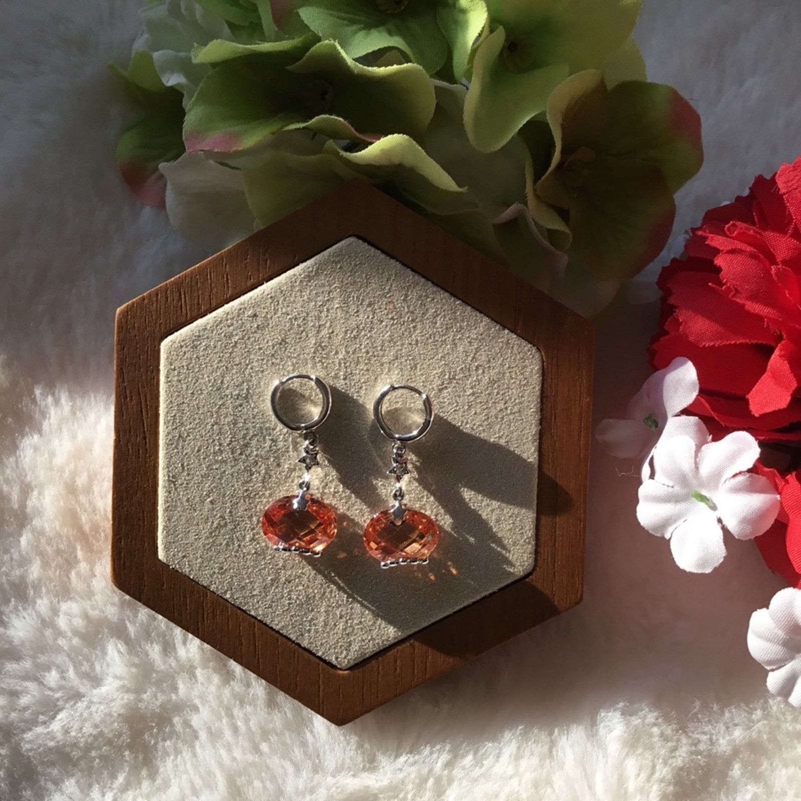 Other Sunshine Detailed Oval Crystal Hoodie Earrings Size ONE SIZE - 6 Thumbnail