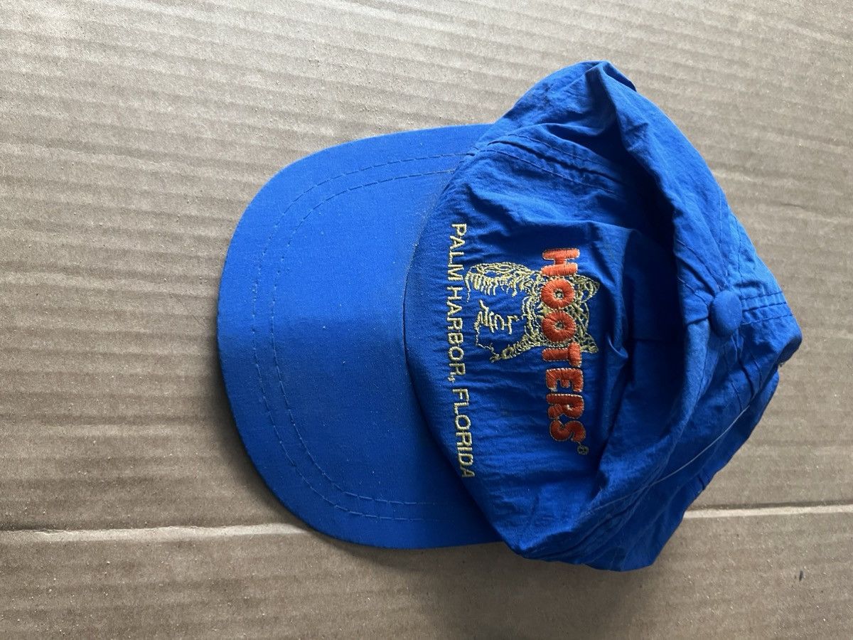 Vintage Vintage Hooters Blue Hat Palm Harbor, FL Size ONE SIZE - 1 Thumbnail