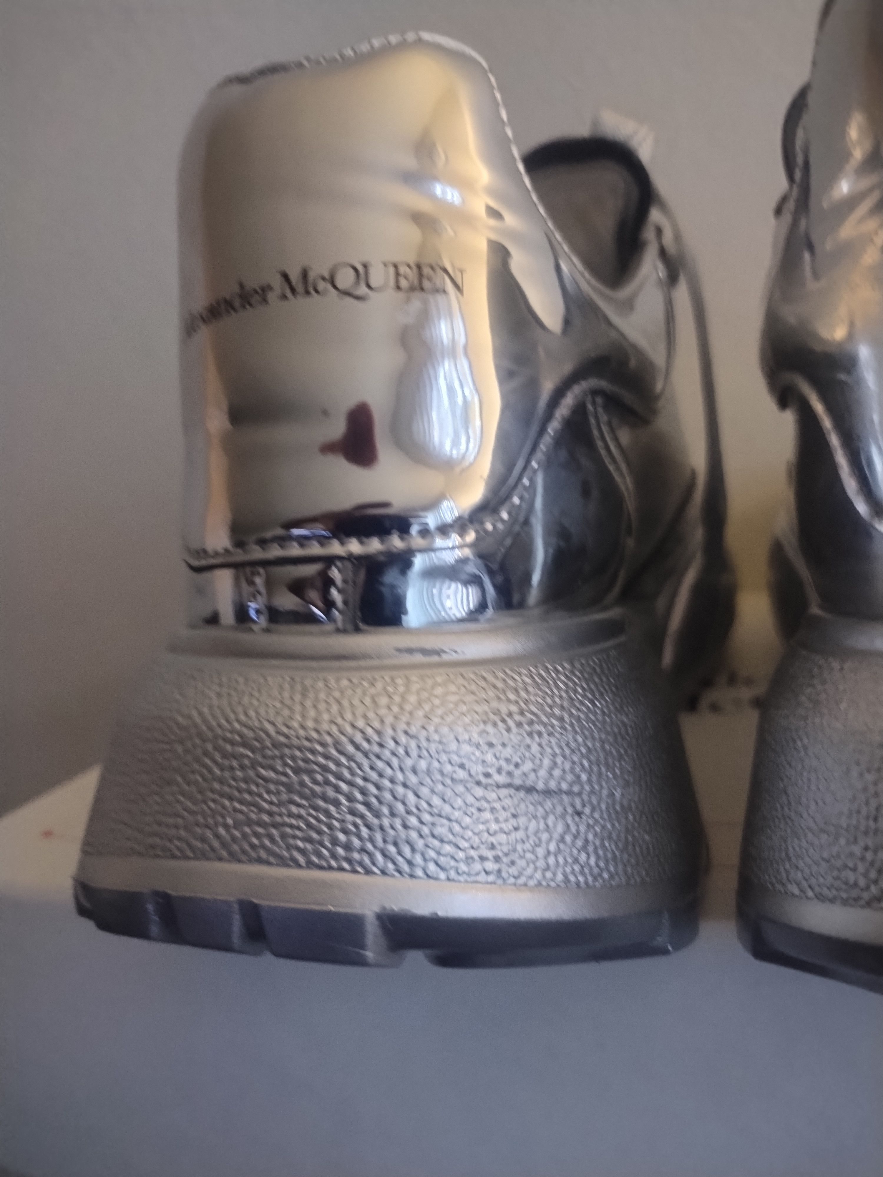 Alexander McQueen Alexander McQueen Silver Metallic Court Trainers - Size 38 Size US 8 / IT 38 - 4 Thumbnail