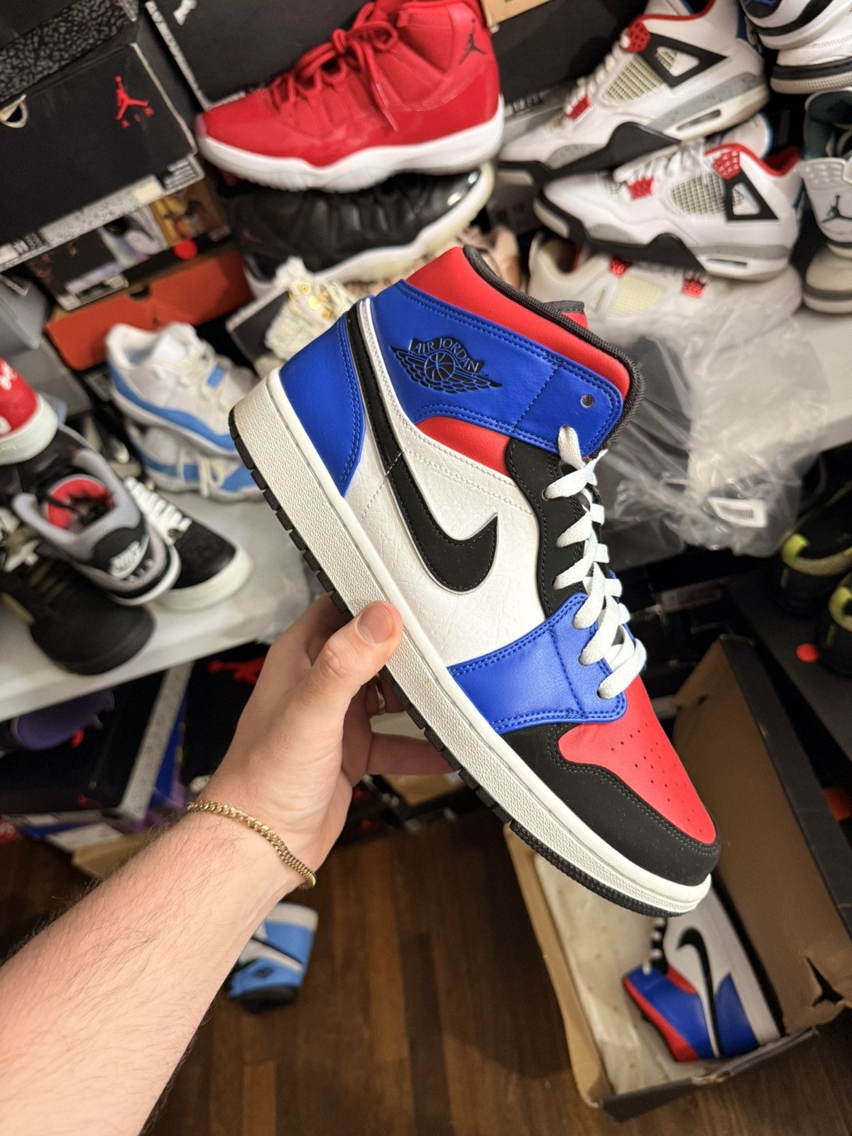 Jordan Brand Jordan 1 mid top 3 sz 12 Size US 12 / EU 45 - 1 Thumbnail