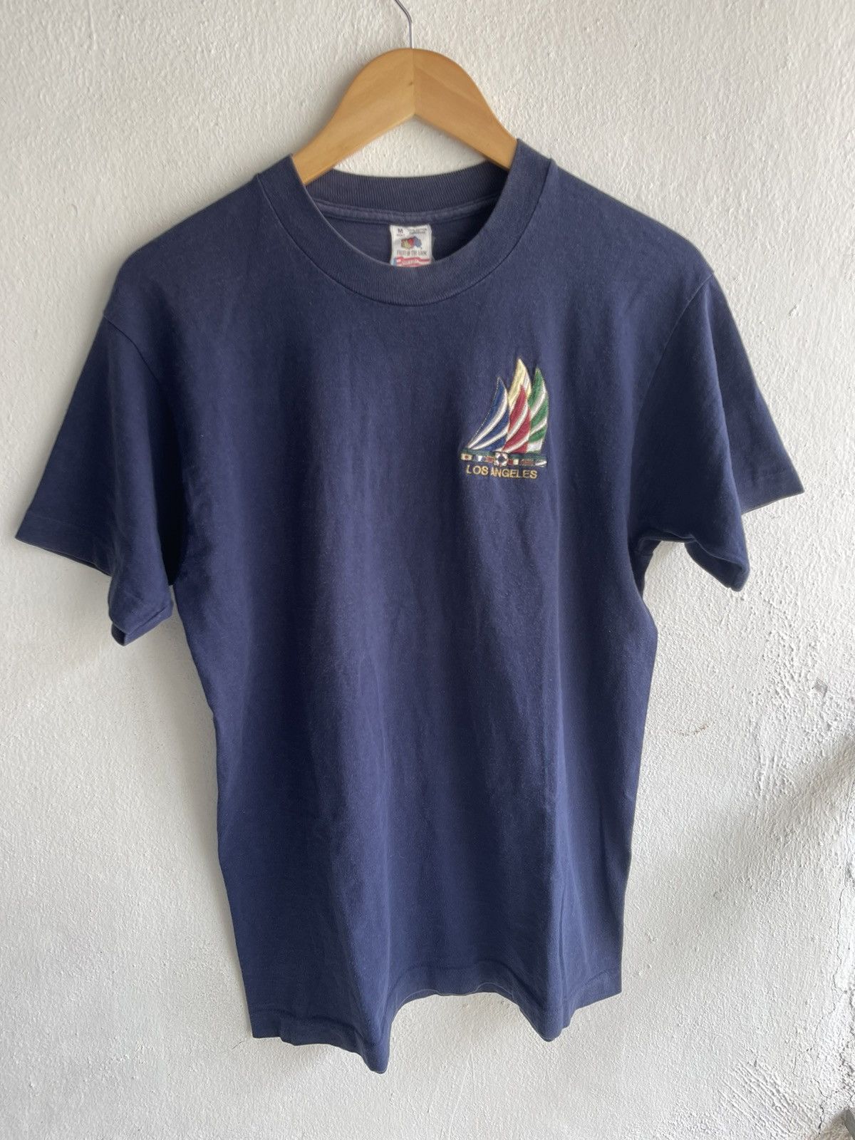 Band Tees × Fruit Of The Loom × Vintage Vintage 90s Long Angeles Embroided Tee Size US M / EU 48-50 / 2 - 1 Thumbnail