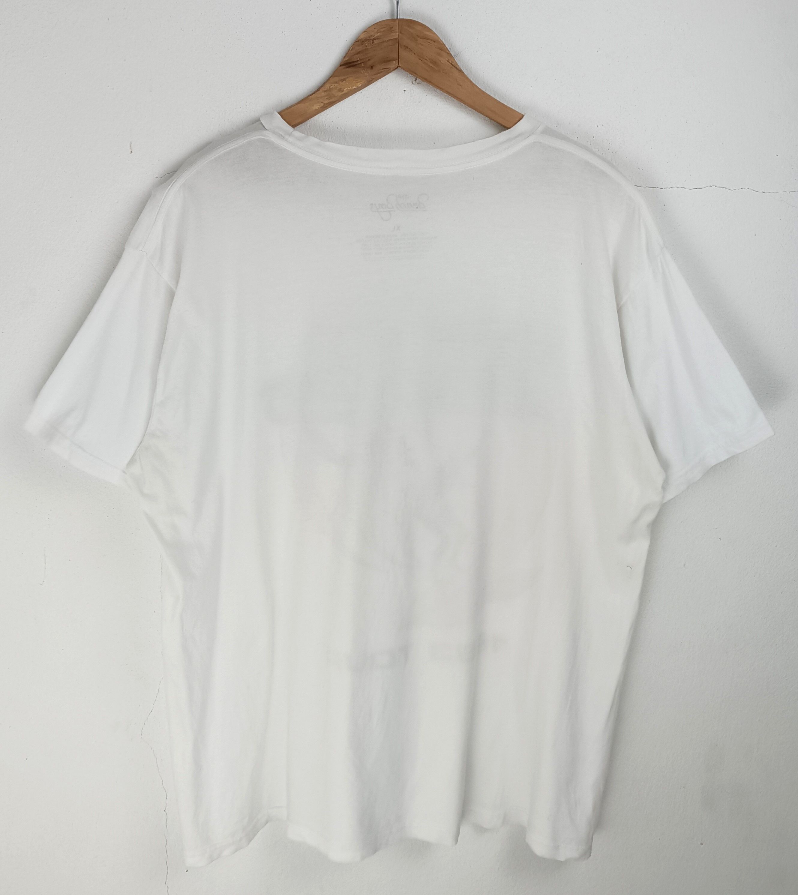 Band Tees VTG THE BEACH BOYS SURF TOUR 1983 TEE who kinks jam beatles Size US XL / EU 56 / 4 - 4 Thumbnail