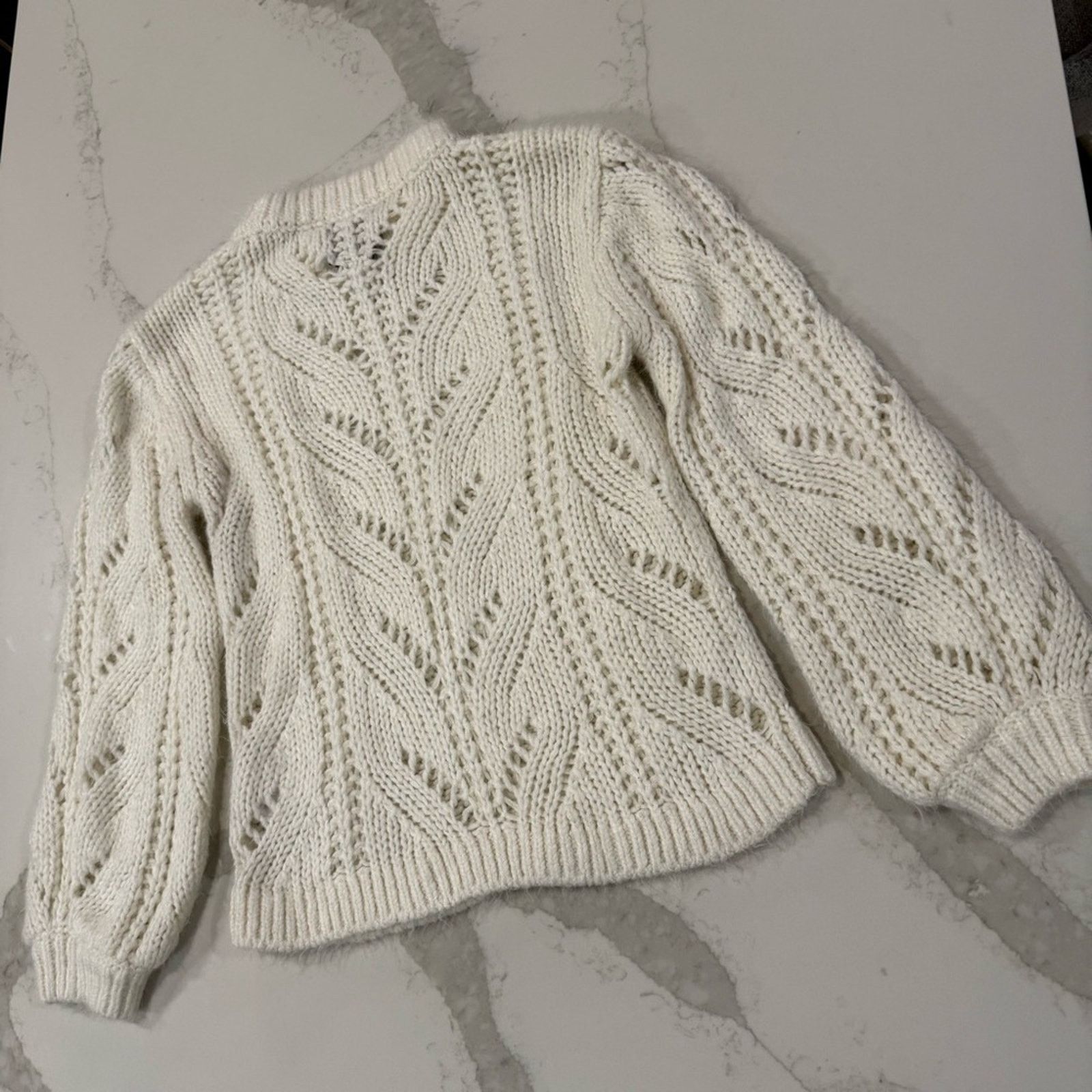 Abercrombie & Fitch Abercrombie & Fitch Chunky Cable Knit Sweater Womens Medium Size M / US 6-8 / IT 42-44 - 9 Thumbnail