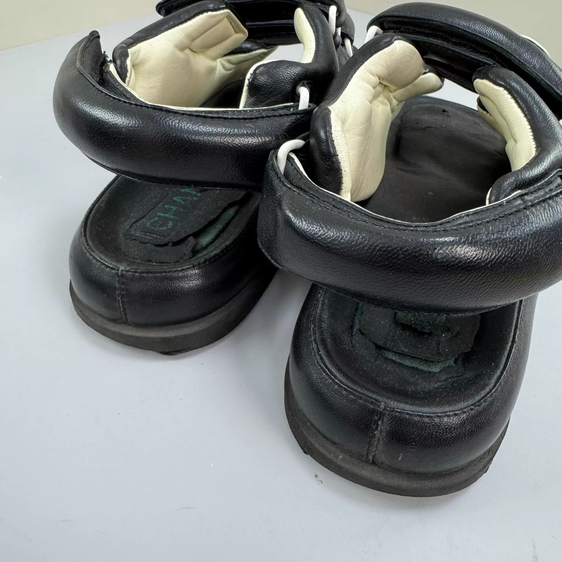 Chanel Chanel Velcro Bread Sandal 38.5 As Is Size US 8 / IT 38 - 7 Thumbnail
