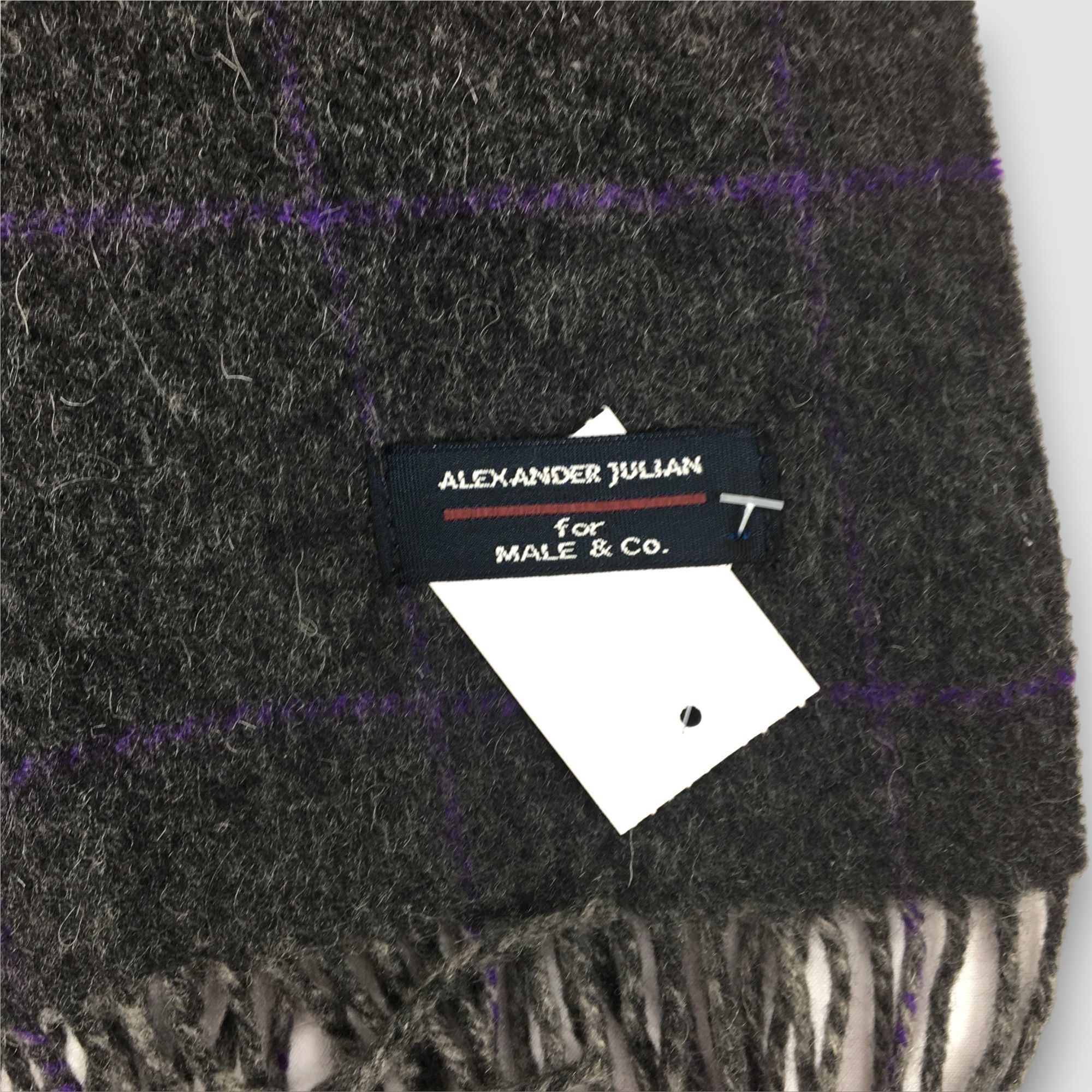 Alexander Julian Vintage Alexander Julian Scarf Wool Winter Fringe Scarves Size ONE SIZE - 3 Thumbnail
