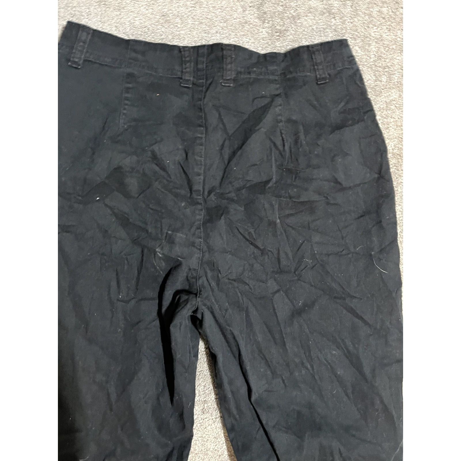 Gloria Vanderbilt Gloria Vanderbilt Women’s Pants Size 8 Capri Mid Rise Black Cotton Spandex Pockets Casual Size 30" / US 8 / IT 44 - 5 Thumbnail