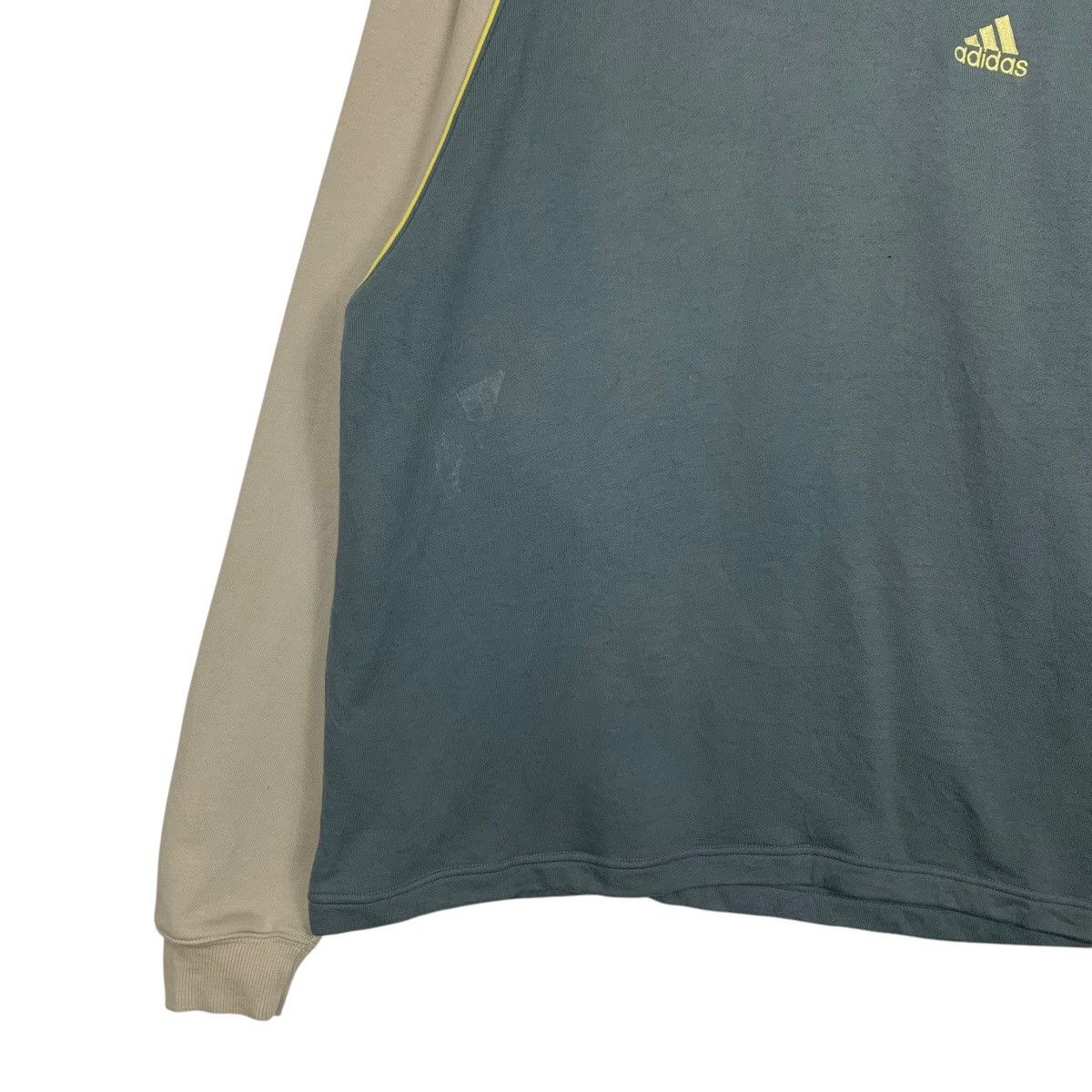 Adidas Vintage ADIDAS Embroidery Small Logo Sweatshirt #1740-C77 Size US L / EU 52-54 / 3 - 3 Thumbnail