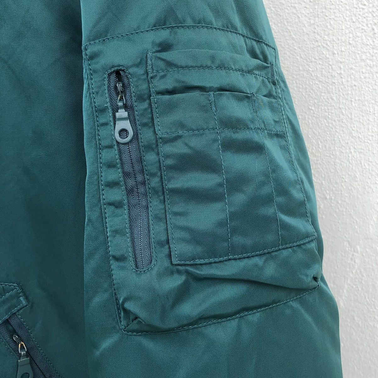 Lacoste LACOSTE LIVE TAFFETA BOMBER JACKET EMERALD GREEN MENS Size US M / EU 48-50 / 2 - 6 Thumbnail