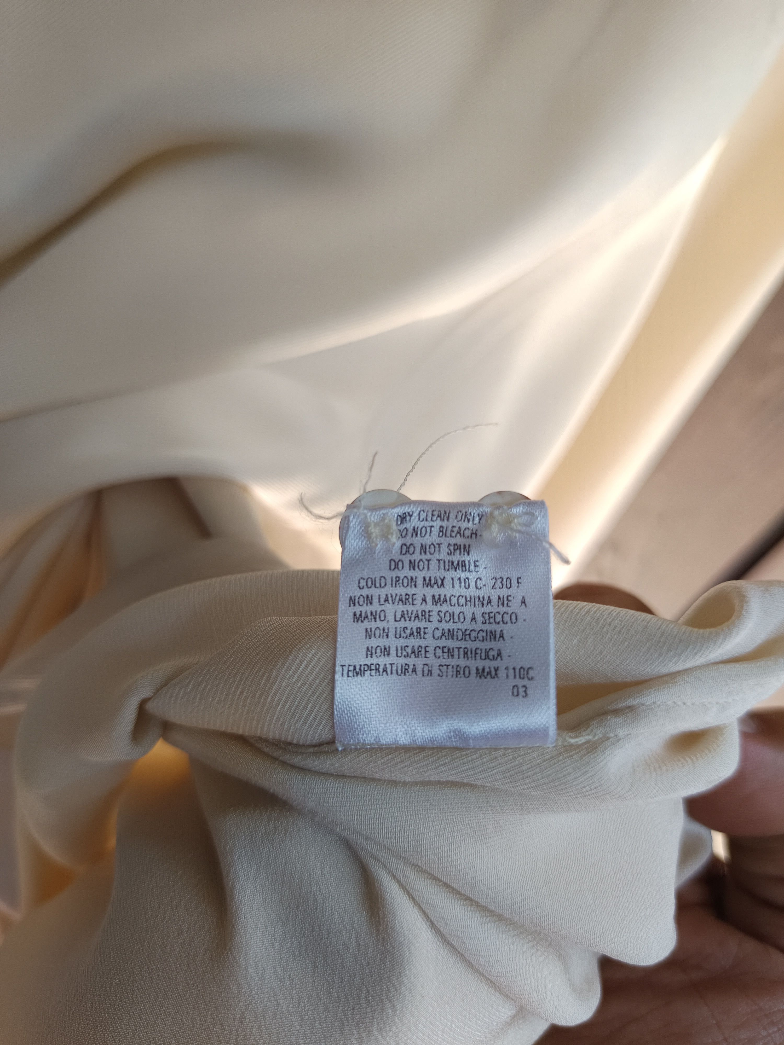 Gucci 90s tomford gucci silk setta blouse Size L / US 10 / IT 46 - 7 Thumbnail