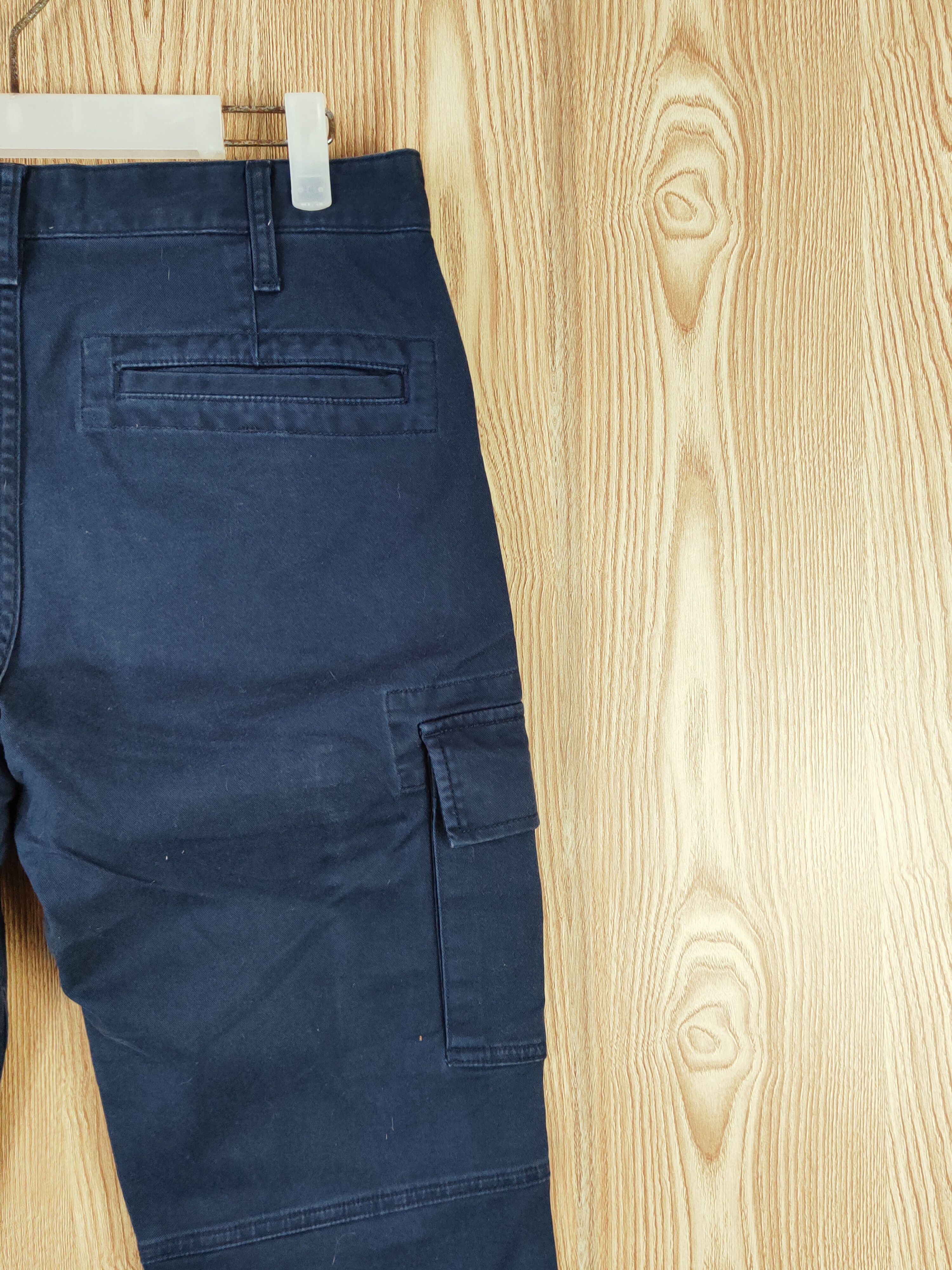 Japanese Brand Uniqlo Navy Multipocket Tactical Cargo Pants #W713 Size US 31 - 10 Thumbnail