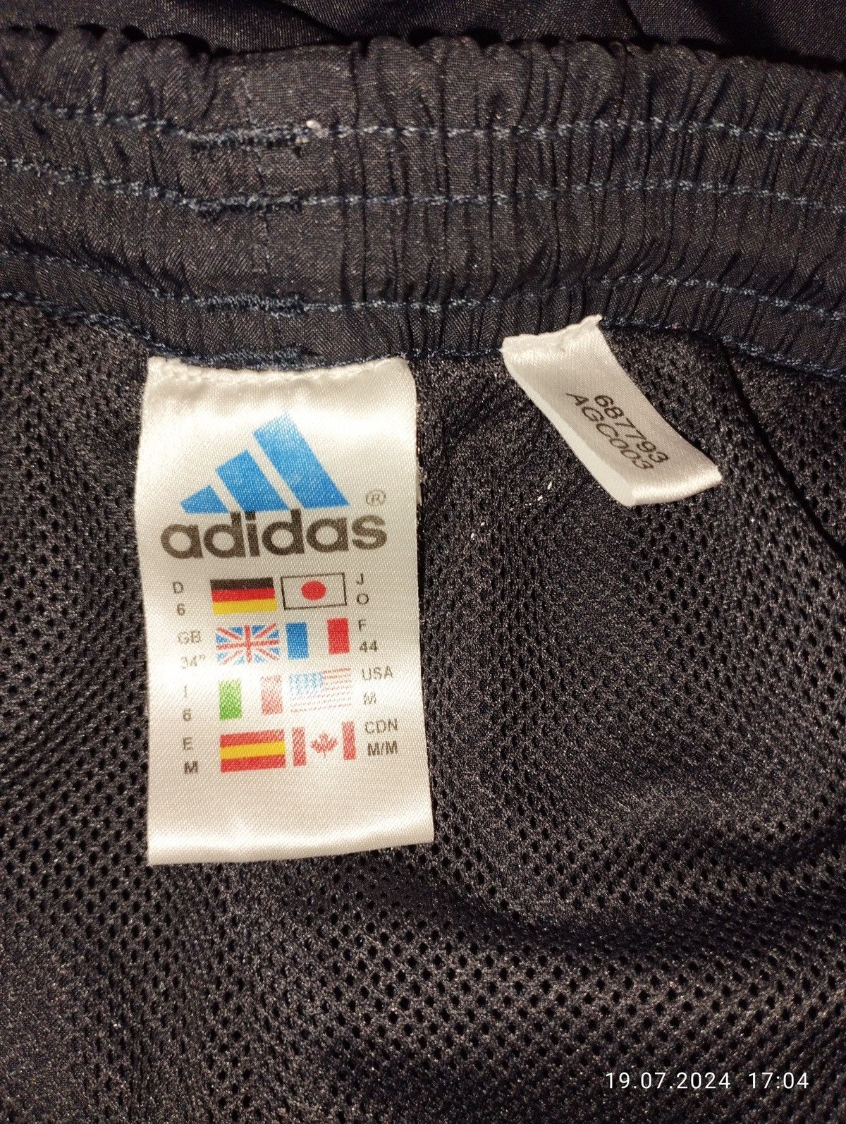 Adidas × Vintage Vintage Adidas Mens Shorts With Pockets Size US M EU L Size US 34 / EU 50 - 5 Thumbnail