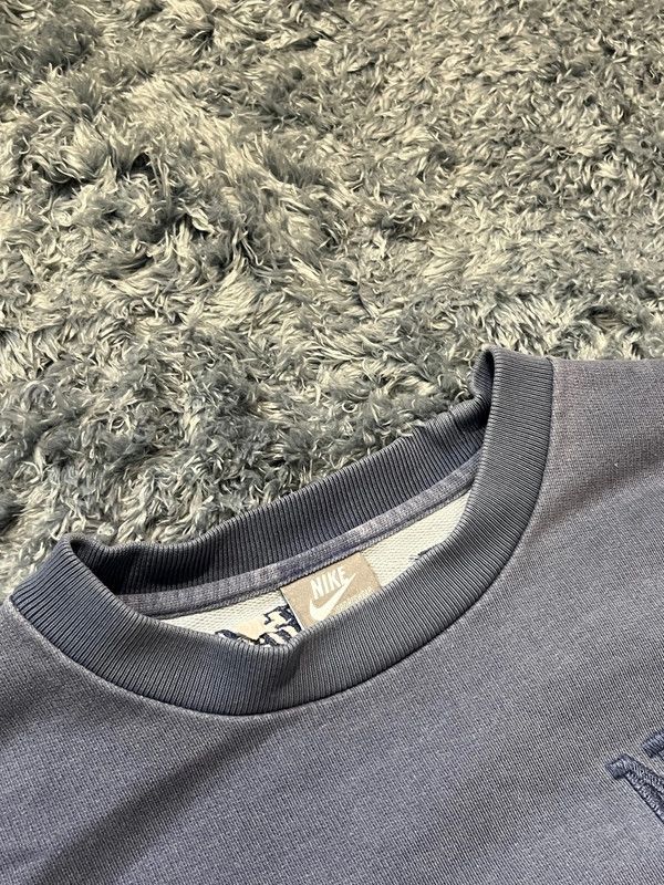 Nike Nike Y2K grey crewneck wash 2000s Size US M / EU 48-50 / 2 - 7 Thumbnail