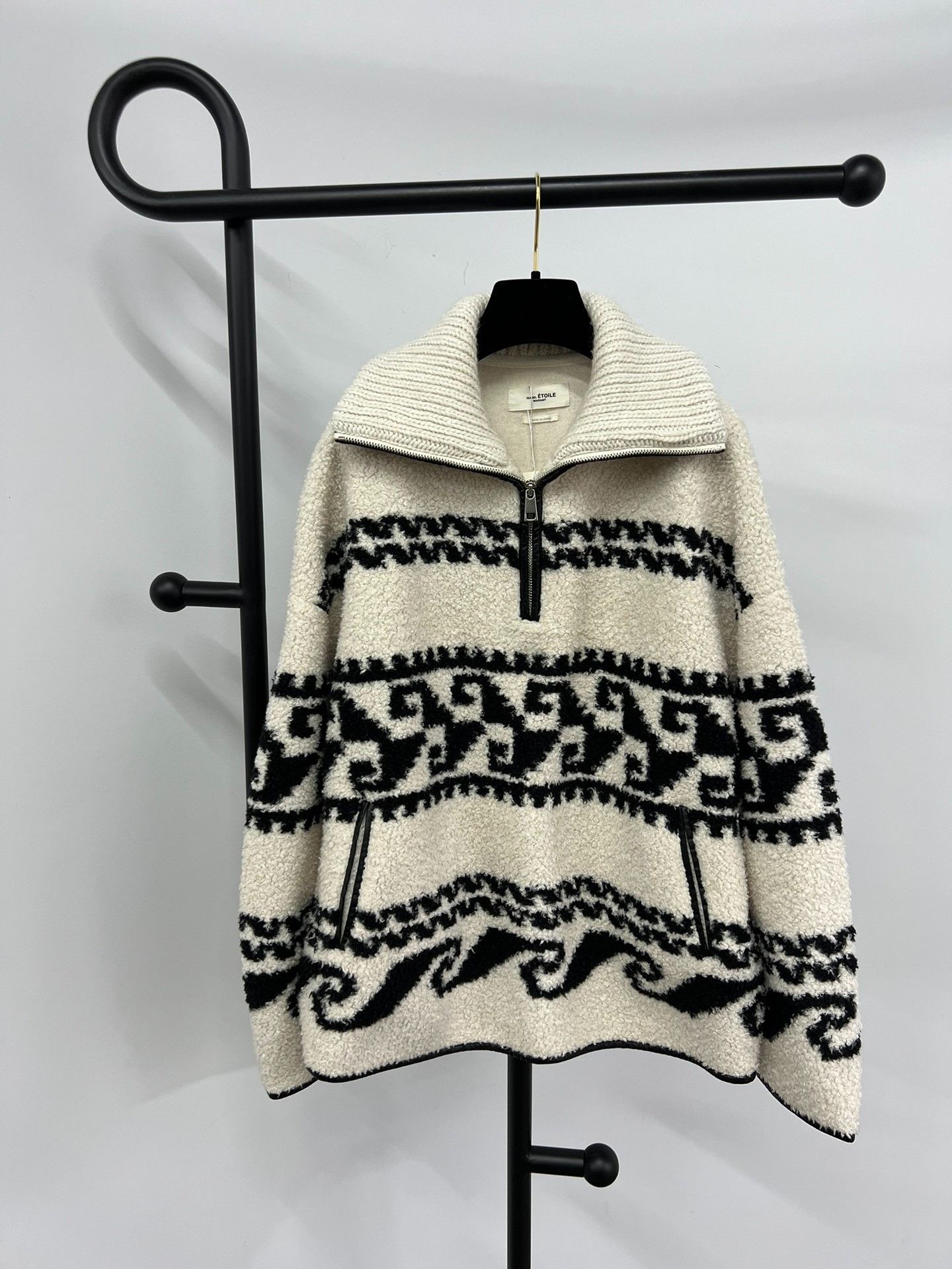 Isabel Marant Etoile Isabel Marant Lamb Wool Printed Sweater Size XS / US 0-2 / IT 36-38 - 1 Thumbnail