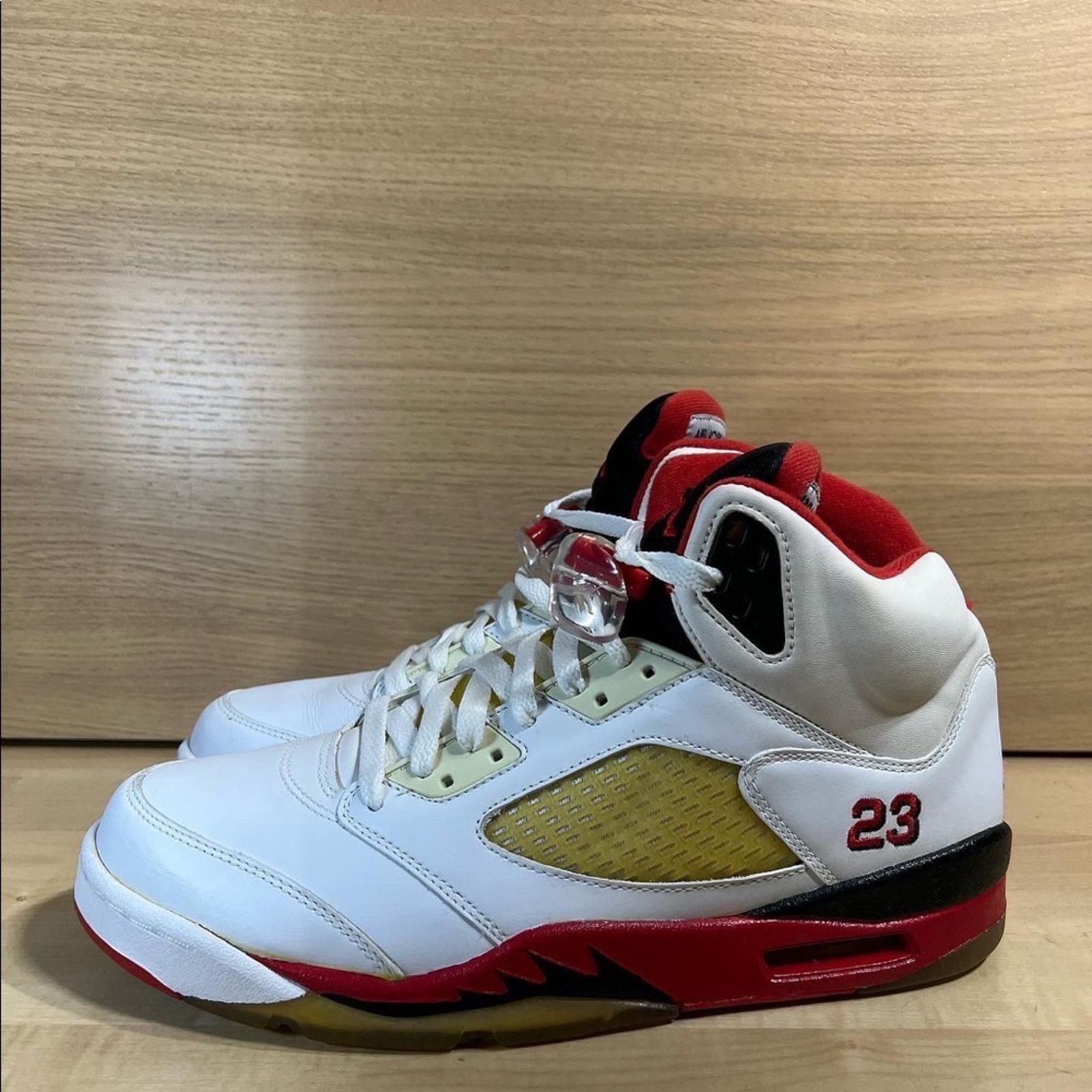 Nike Jordan 5 Retro “Fire Red” (2006) Size US 10 / EU 43 - 3 Thumbnail