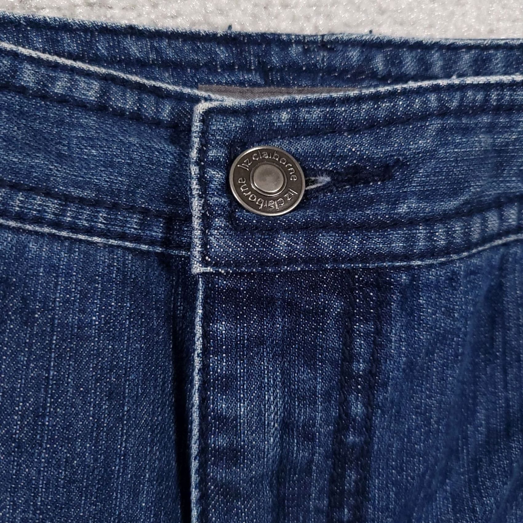 Liz Claiborne Liz Claiborne Audra Blue Denim Cropped Capri Jeans Women's 10 Jeans Girl/Mens Size 32" / US 10 / IT 46 - 4 Thumbnail
