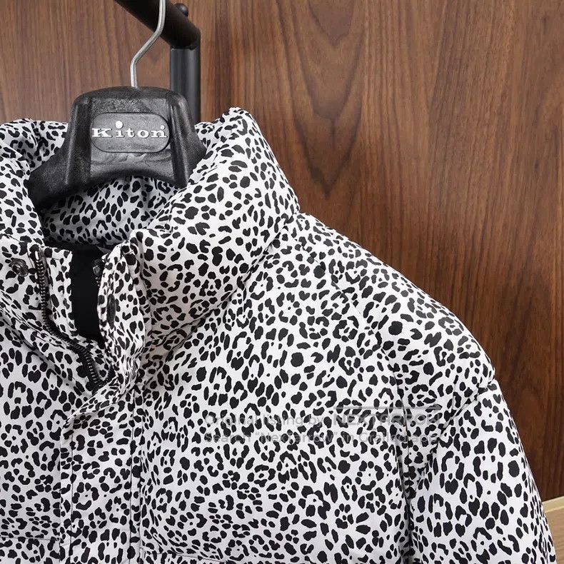 Valentino Valentino Down jacket Size L / US 10 / IT 46 - 5 Thumbnail