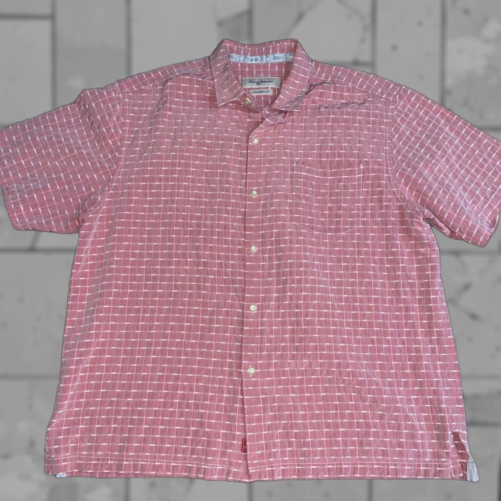 Tommy Bahama Tommy Bahama shirt Button-Down Silk Blend Mens XL Red Short Sleeve Original Fit Button-Up Shirt Size US XL / EU 56 / 4 - 1 Thumbnail