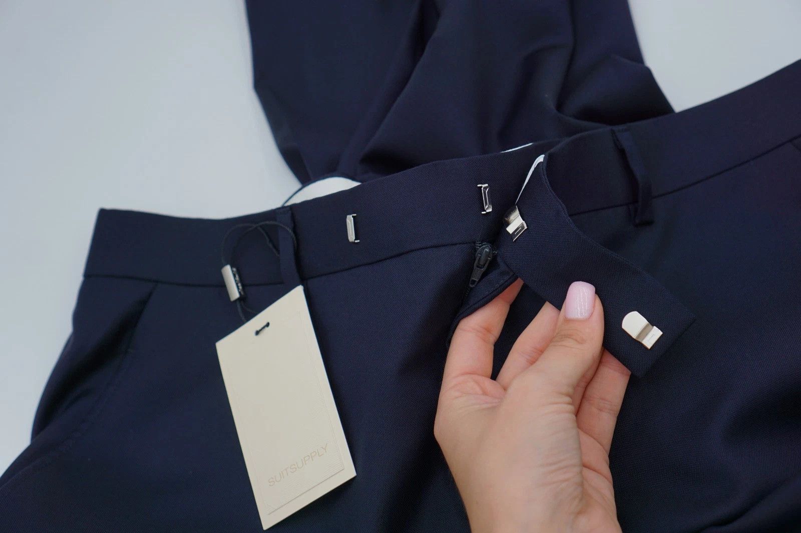 Suitsupply Men Suitsupply Pants Navy Blue Wool Washington Size UK/US42 Size 42R - 3 Thumbnail