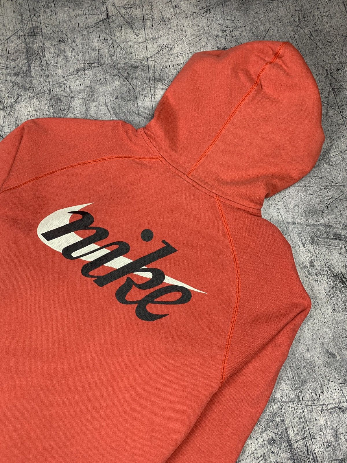 Nike Vintage Y2K Nike Swoosh Hoodie Big Logo Red Heavy Cotton Size US L / EU 52-54 / 3 - 2 Thumbnail